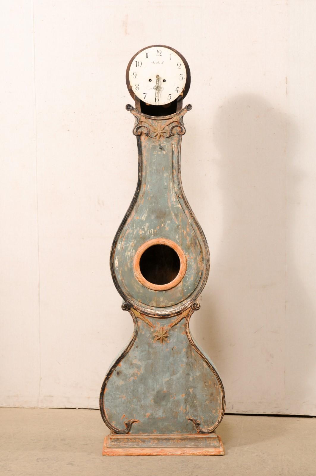 Swedish 19th Century Fryksdahl Floor Clock w/its Original Painted Finish In Good Condition In Atlanta, GA