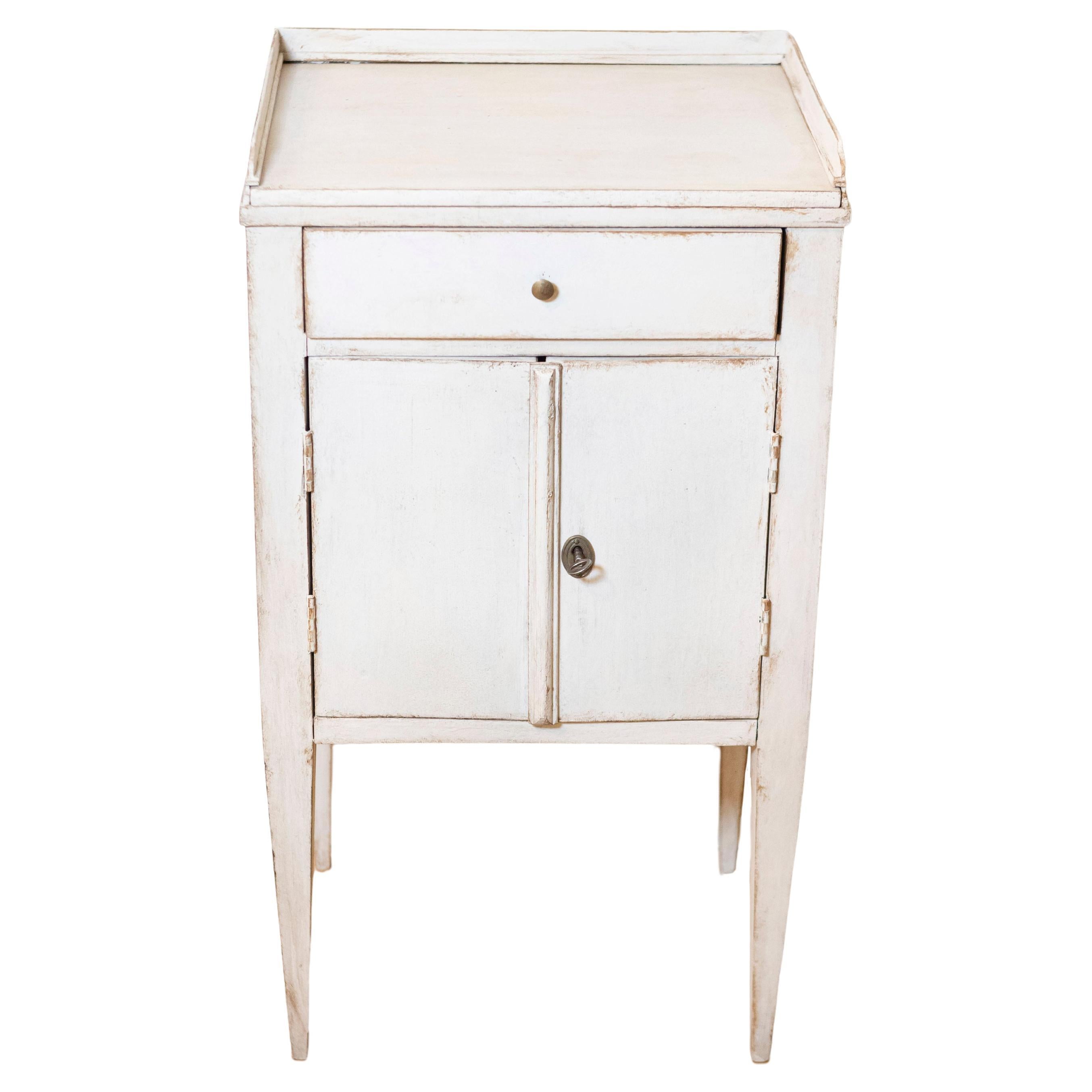 Swedish 19th Century Gray Cream Painted Nightstand with Drawer and Double Doors For Sale