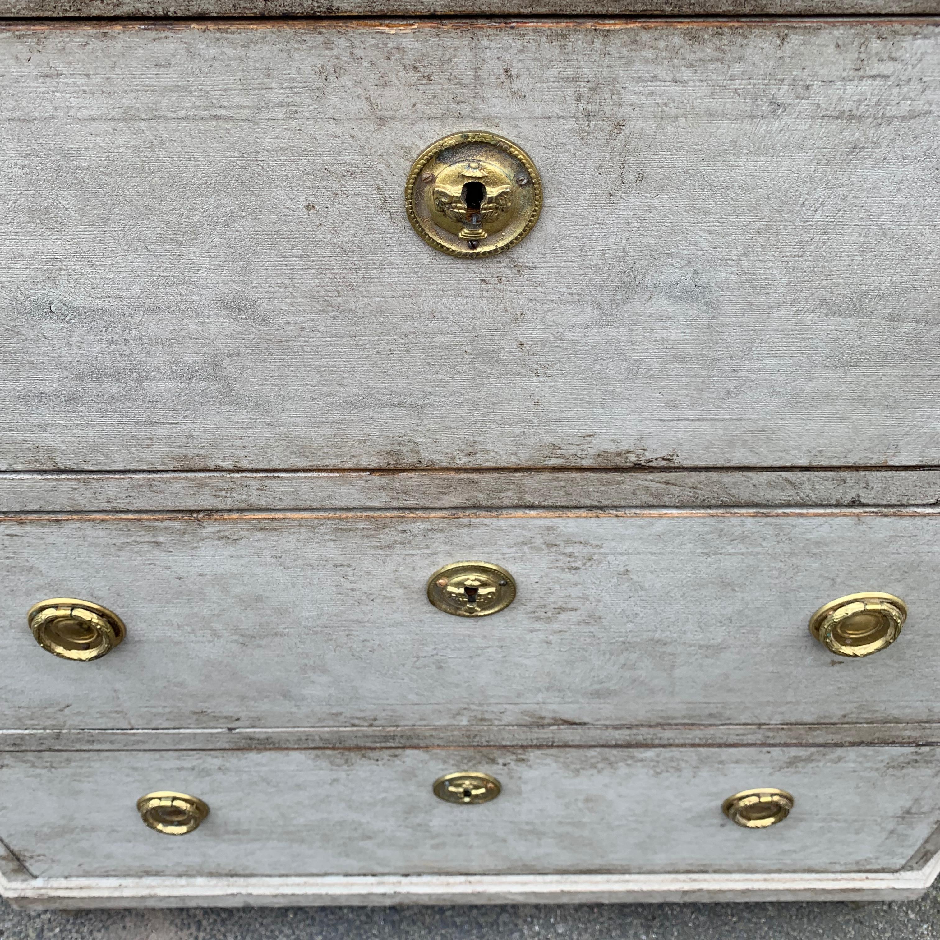 19th Century Gray-Painted Gustavian Style Chest of Drawers, Sweden 1