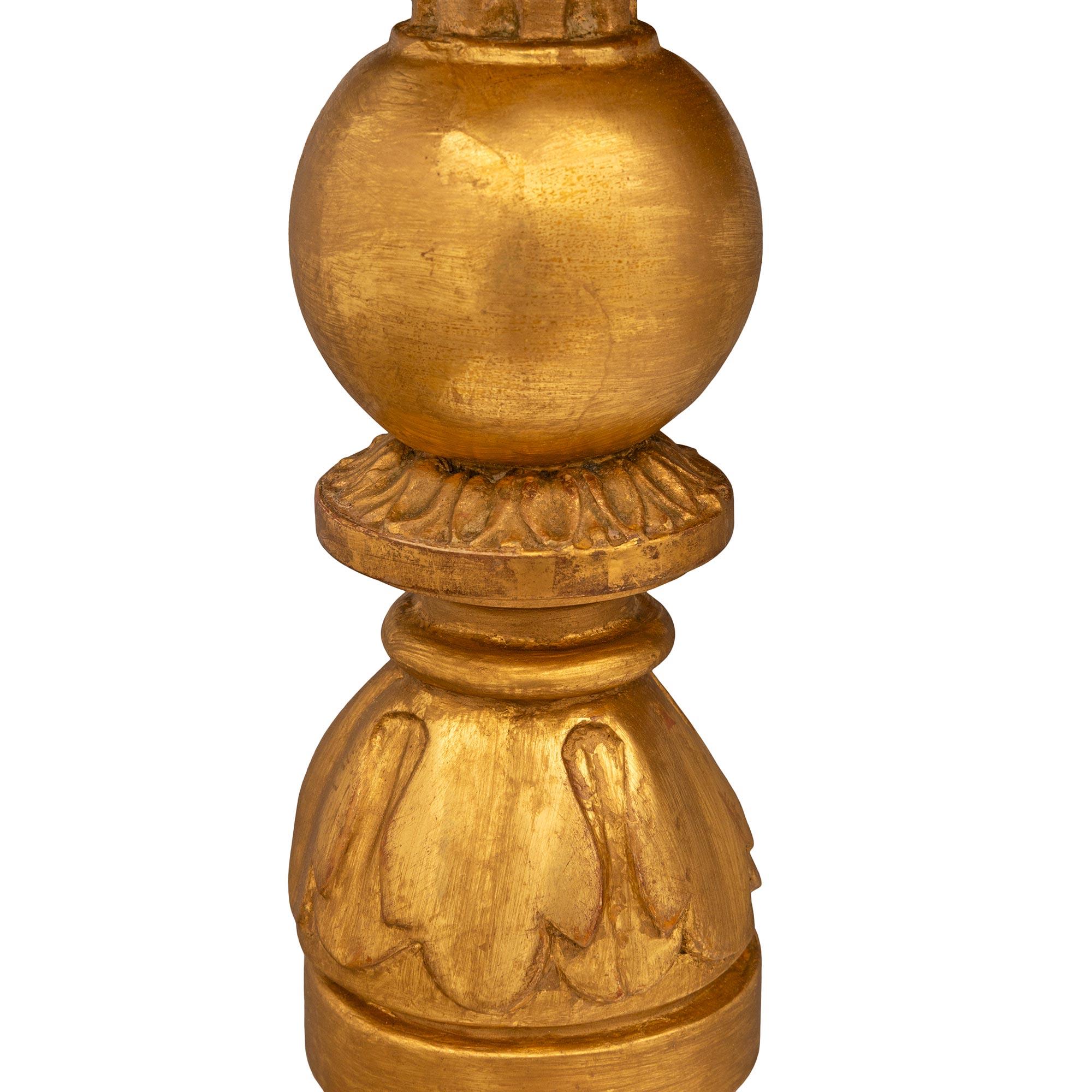 Schwedische Konsole aus gustavianischem St. Giltwood und Porphyrimitat aus dem 19. im Angebot 1
