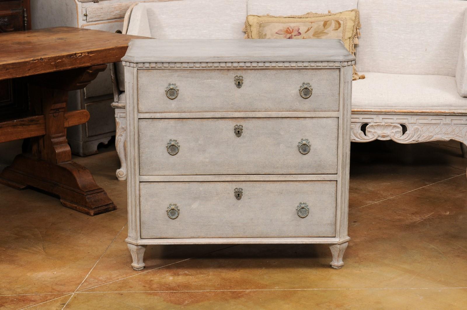 Swedish 19th Century Gustavian Style Painted and Carved Three-Drawer Chest For Sale 9