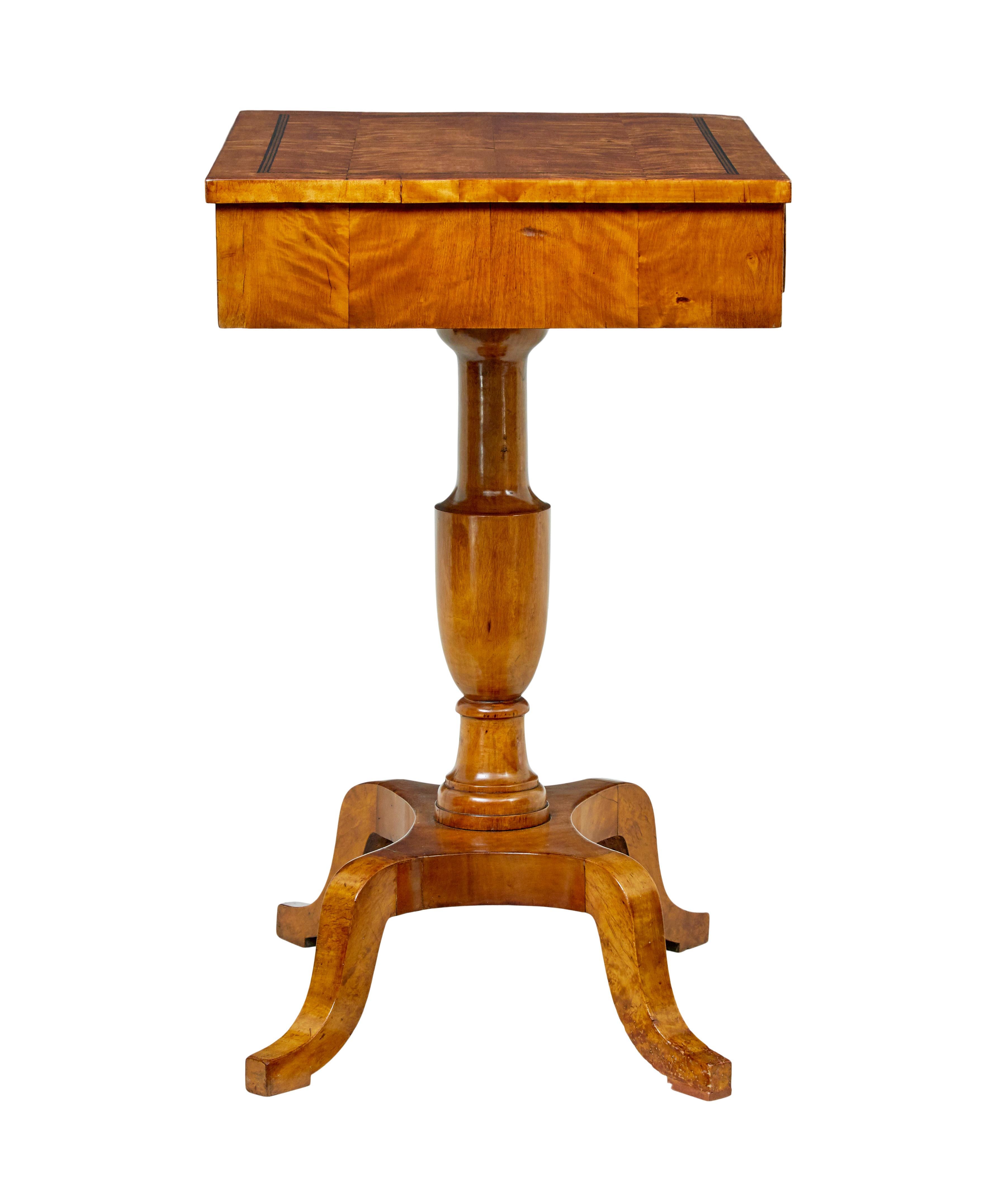 Swedish 19th century inlaid empire revival birch side table In Good Condition For Sale In Debenham, Suffolk
