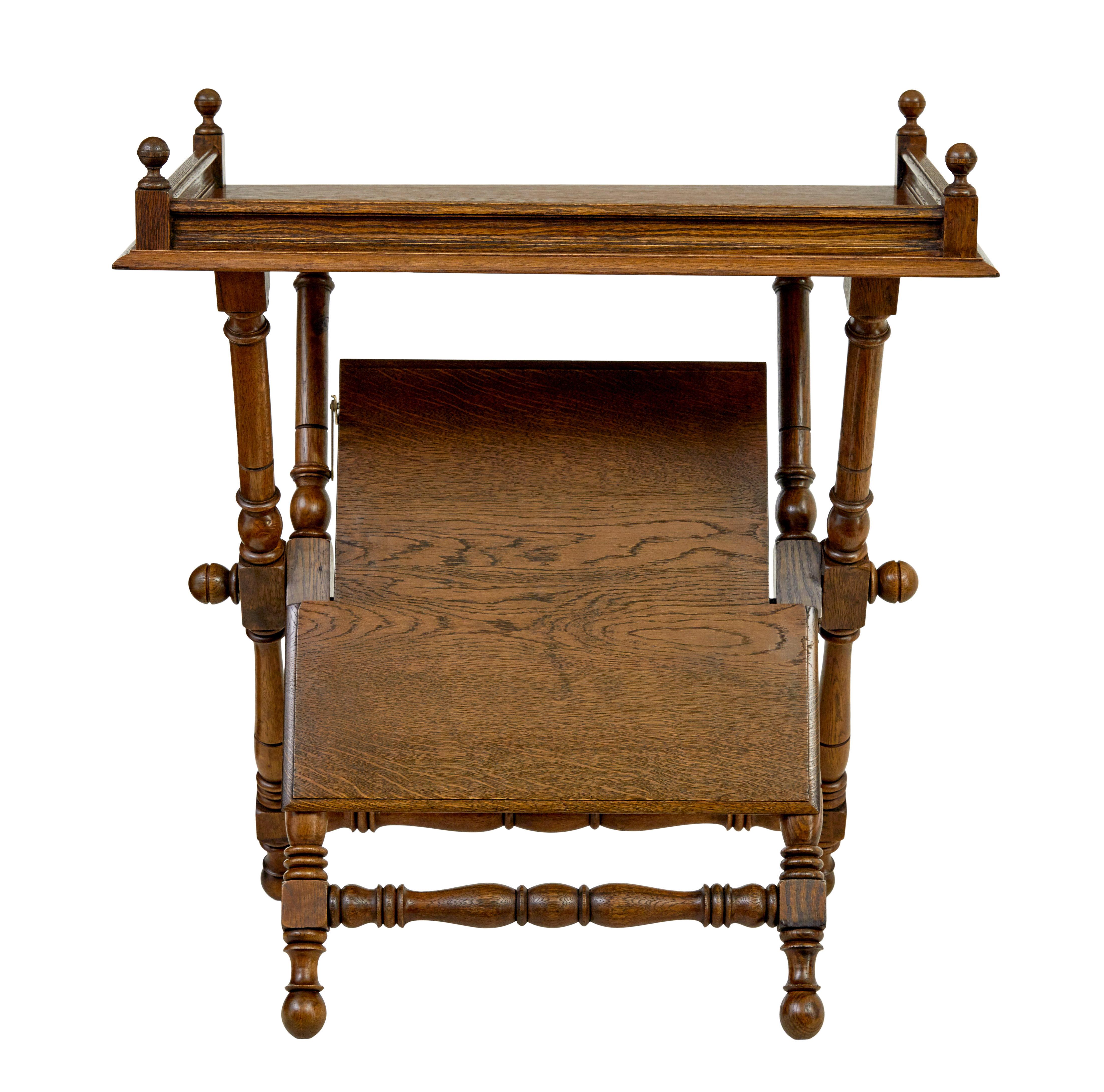 Swedish 19th century oak butlers tray from Bäckaskog castle In Good Condition For Sale In Debenham, Suffolk
