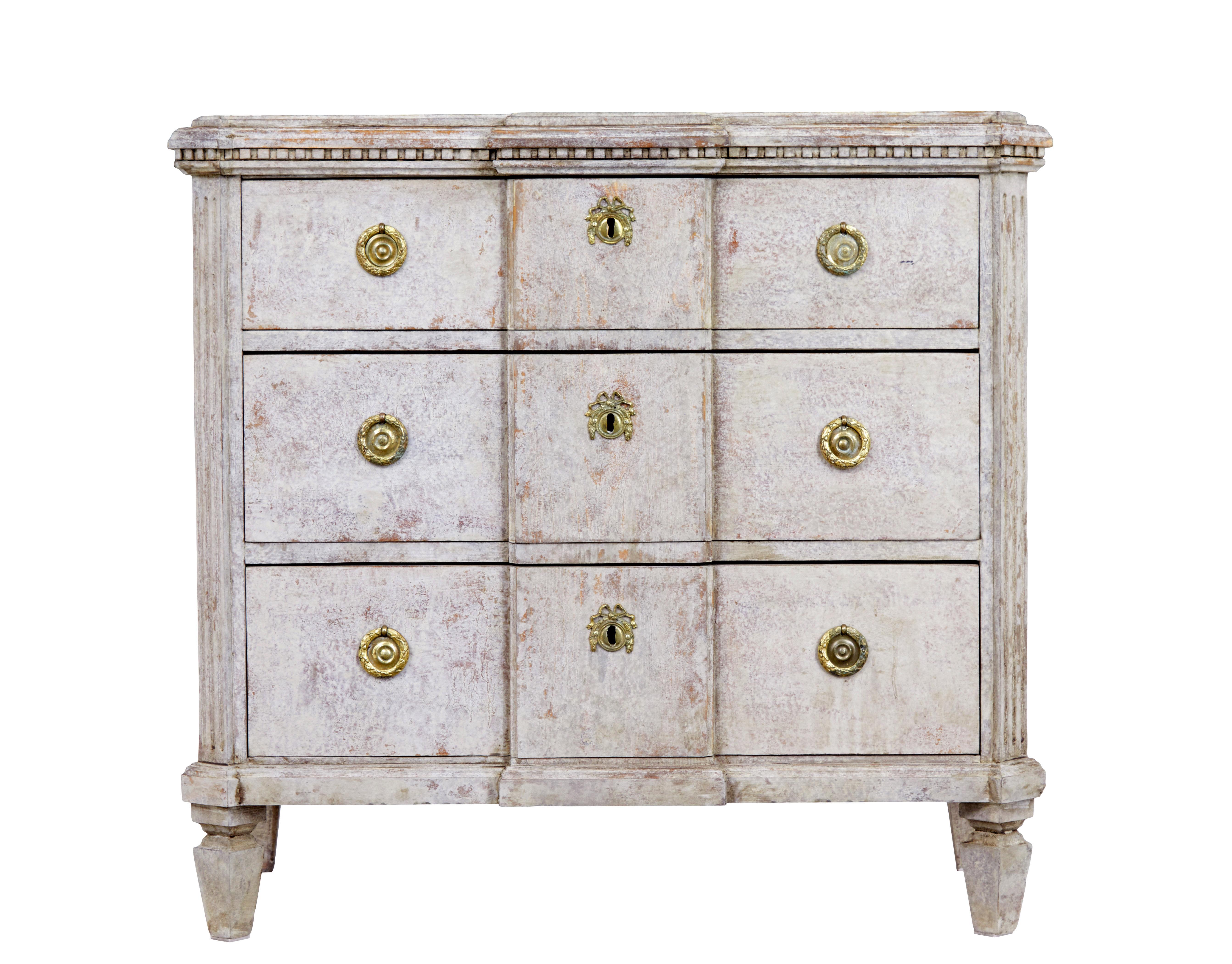 19th Century Swedish 19th century painted breakfront chest of drawers For Sale