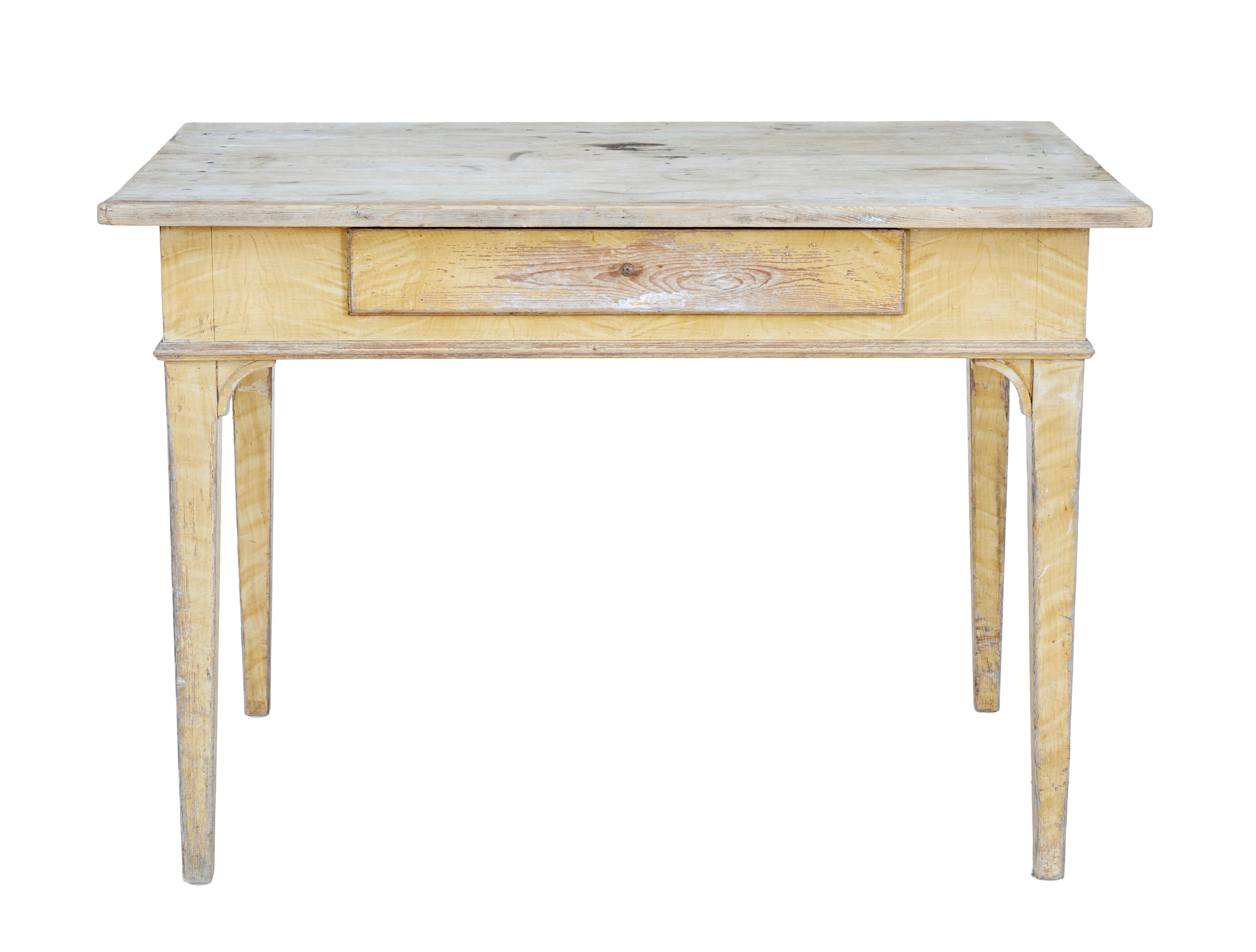 Hand-Crafted Swedish 19th Century Painted Pine Kitchen Table For Sale