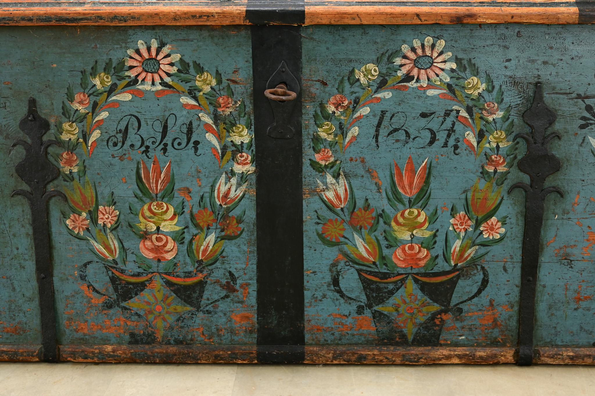 Hand-Painted Swedish 19th Century Painted Pine Marriage Trunk For Sale