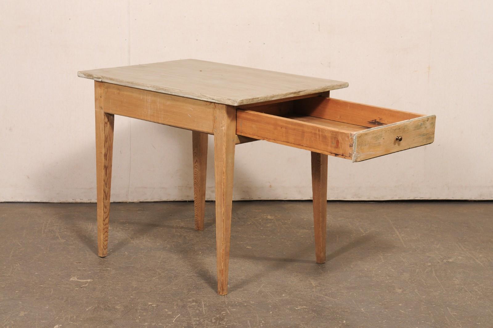 Swedish 19th Century Rectangular Occasional Table w/Deep Drawer In Good Condition For Sale In Atlanta, GA