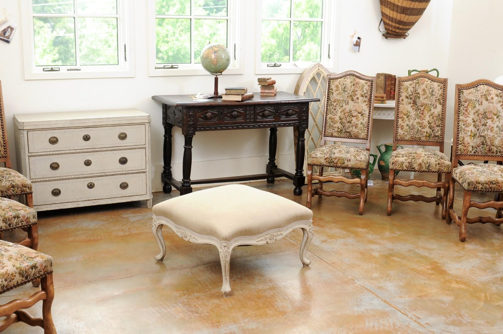 Swedish 19th Century Rococo Style Painted Upholstered Stool with Carved Shells In Good Condition For Sale In Atlanta, GA