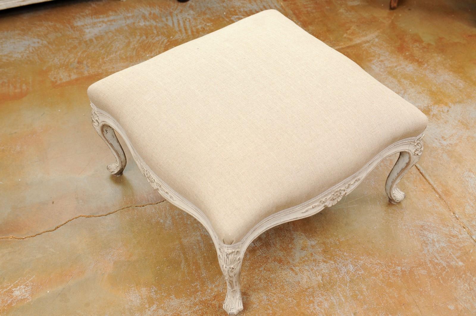 Swedish 19th Century Rococo Style Painted Upholstered Stool with Carved Shells For Sale 1