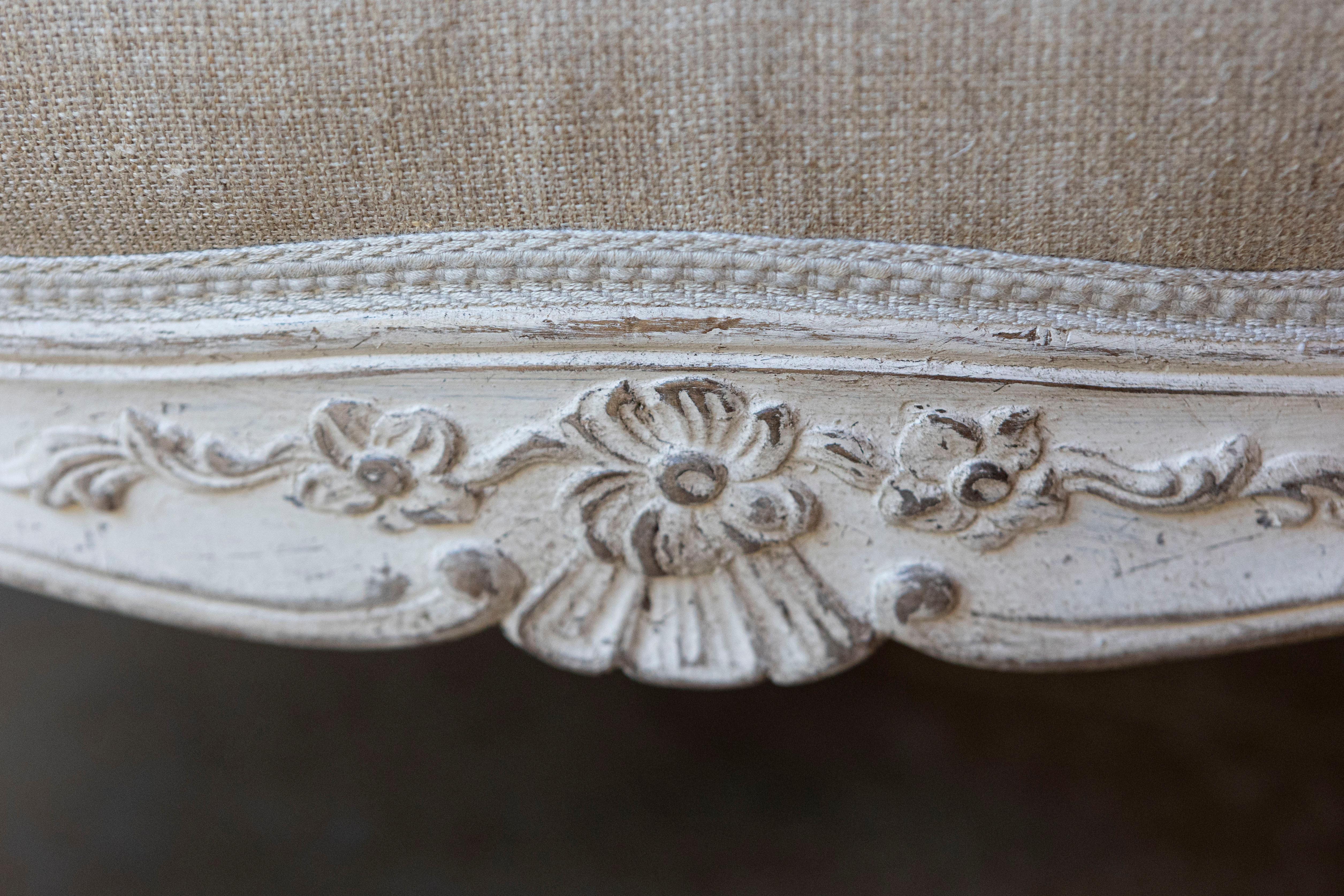 Swedish 19th Century Rococo Style Painted Upholstered Stool with Carved Shells For Sale 2
