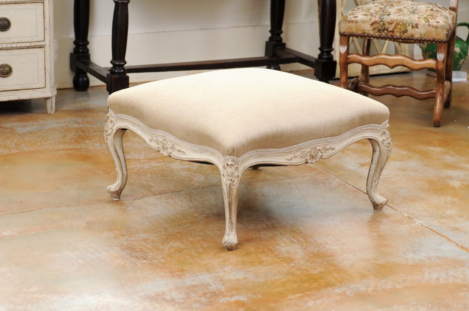Swedish 19th Century Rococo Style Painted Upholstered Stool with Carved Shells For Sale 3