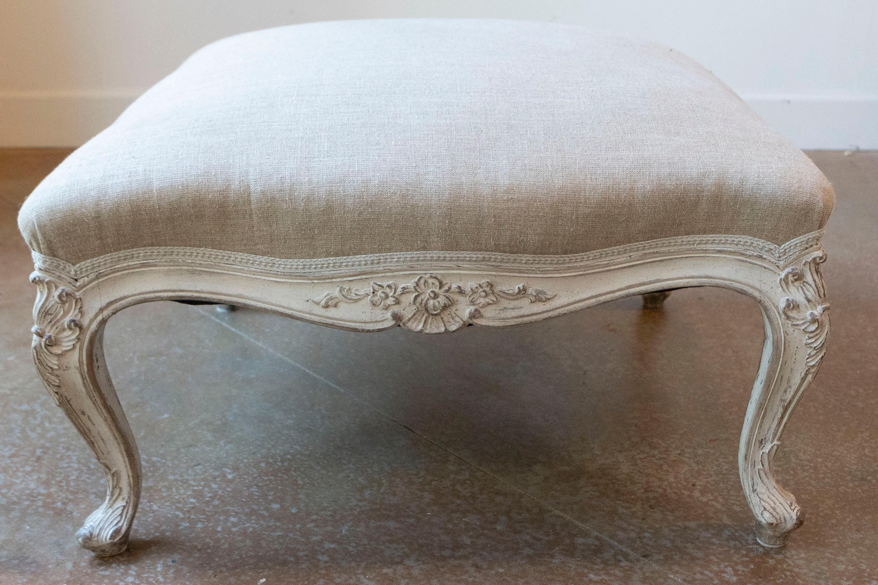 Swedish 19th Century Rococo Style Painted Upholstered Stool with Carved Shells For Sale 3