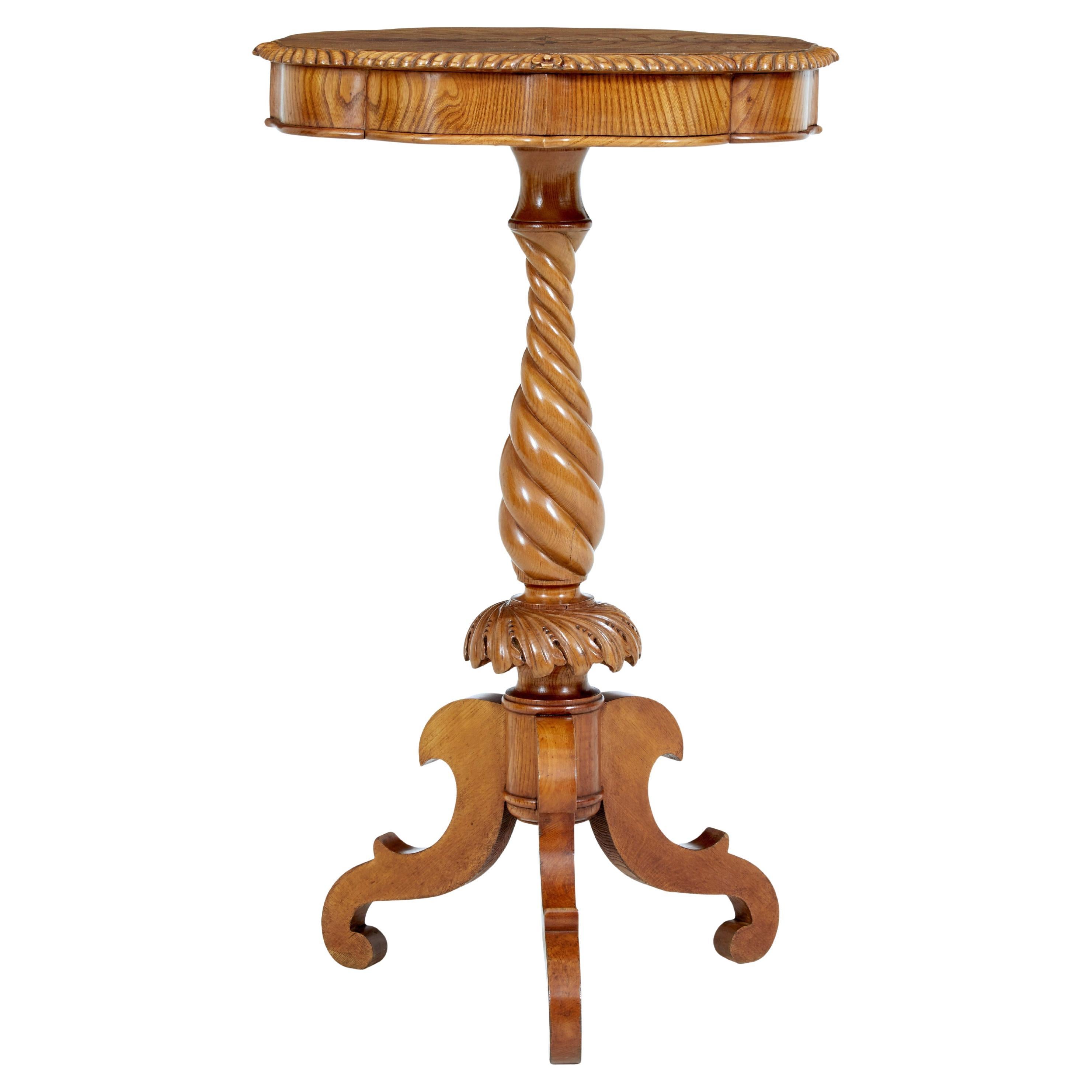 Swedish 19th century small elm occasional table For Sale