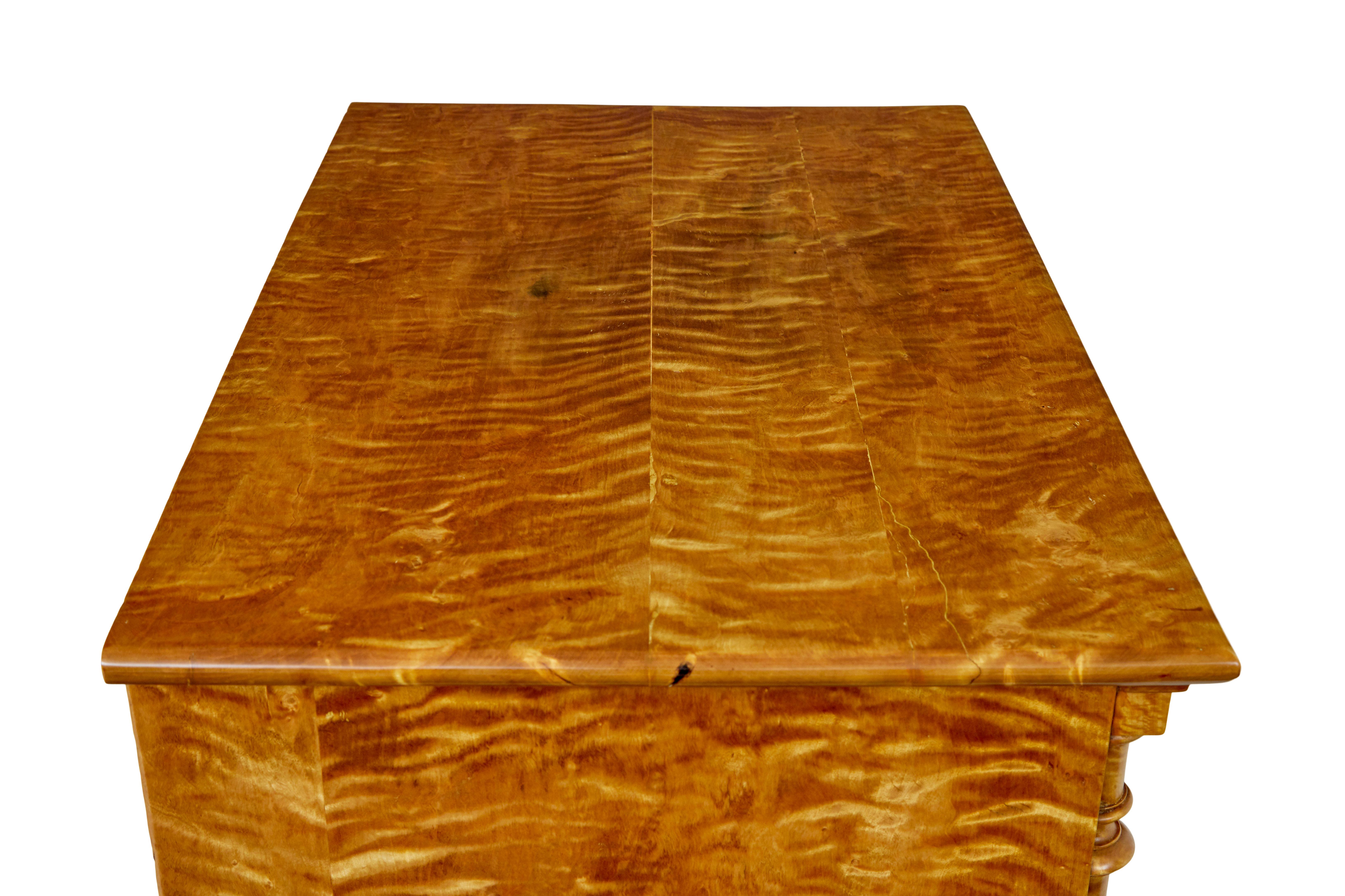 Swedish 19th century tiger birch chest of drawers For Sale 4
