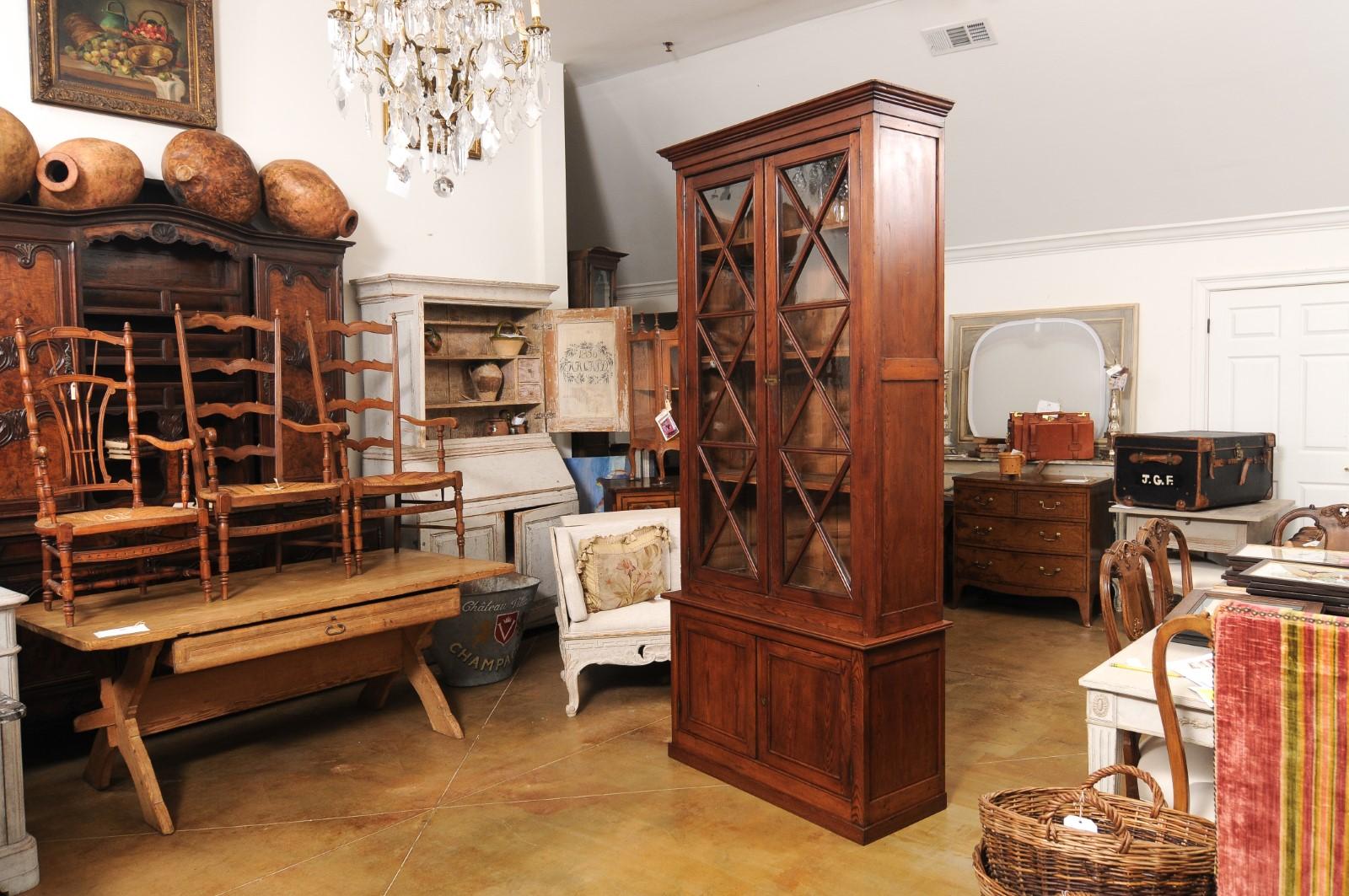 Swedish 19th Century Two-Part Glass and Walnut Doors Vitrine with X-Form Motifs For Sale 5