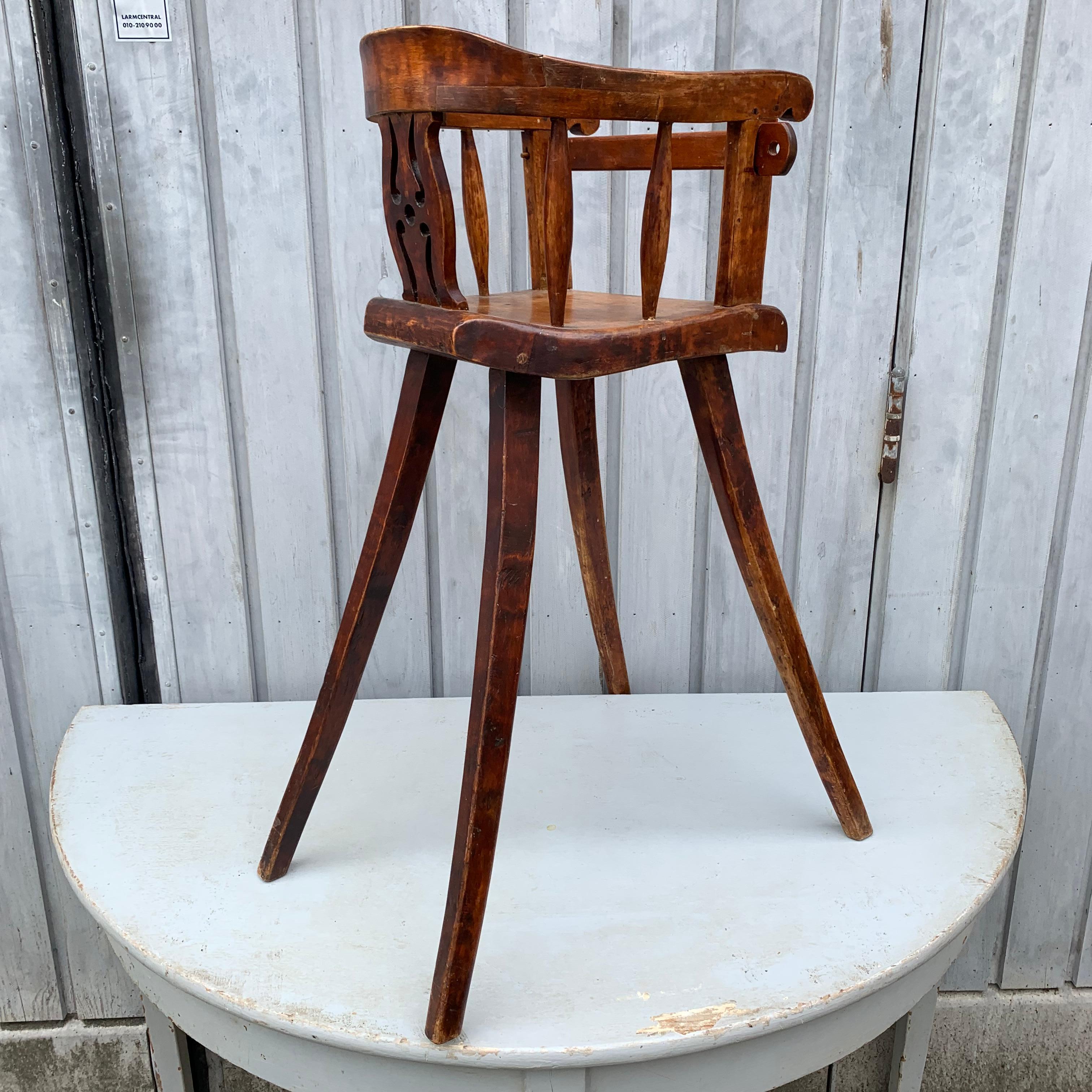 Swedish 19th Century Wooden Child's High Chair For Sale 1