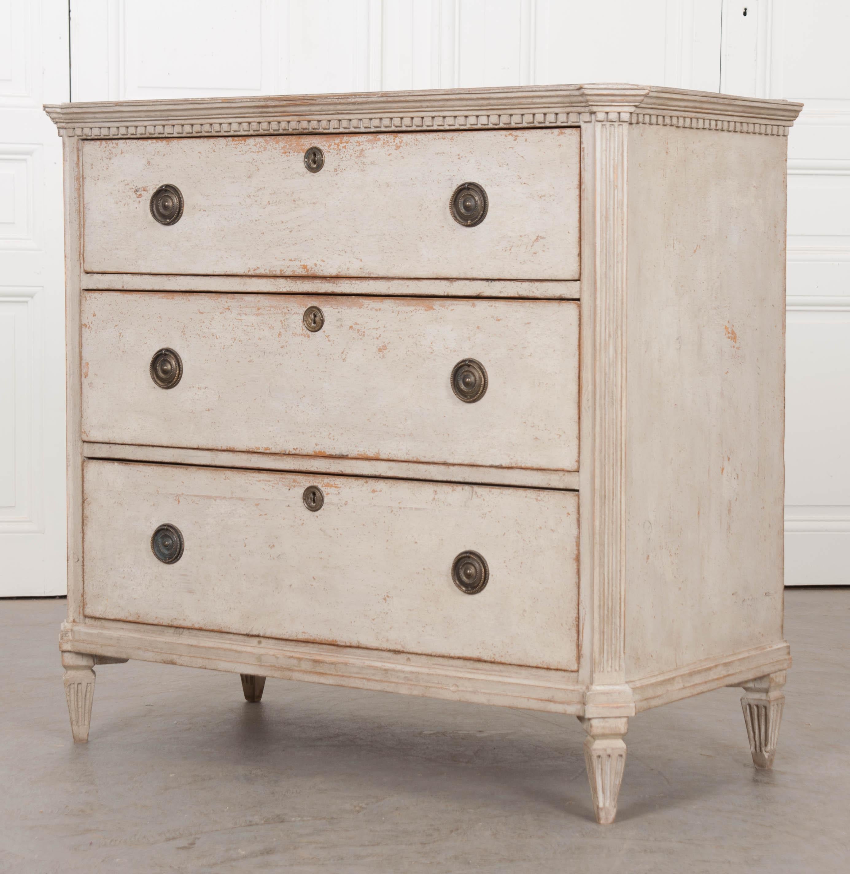 Swedish 20th Century Neoclassical-Style Commode 7