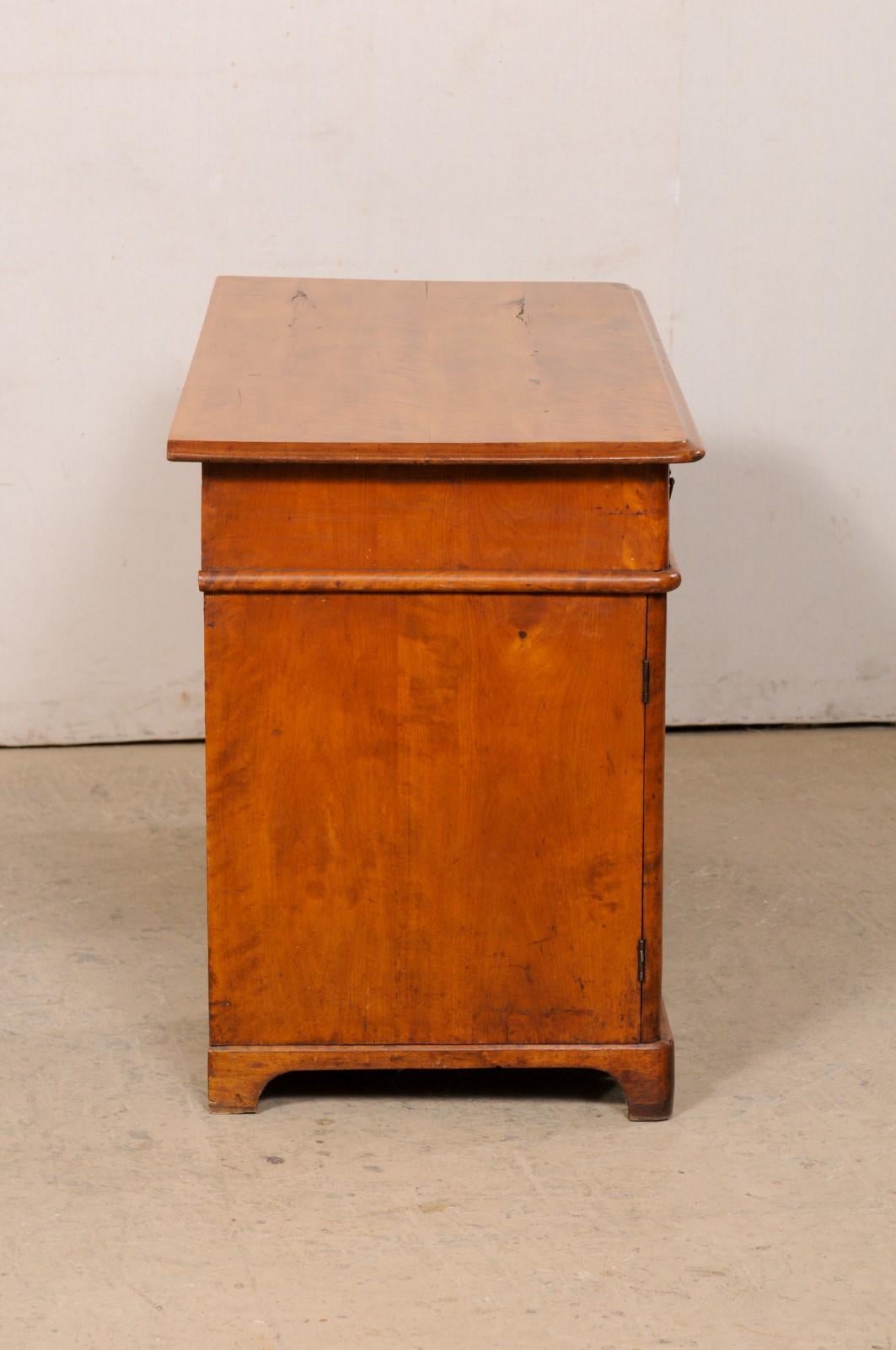 Swedish Wide Curly Birch Pedestal Desk, Circa 1820-1840 3