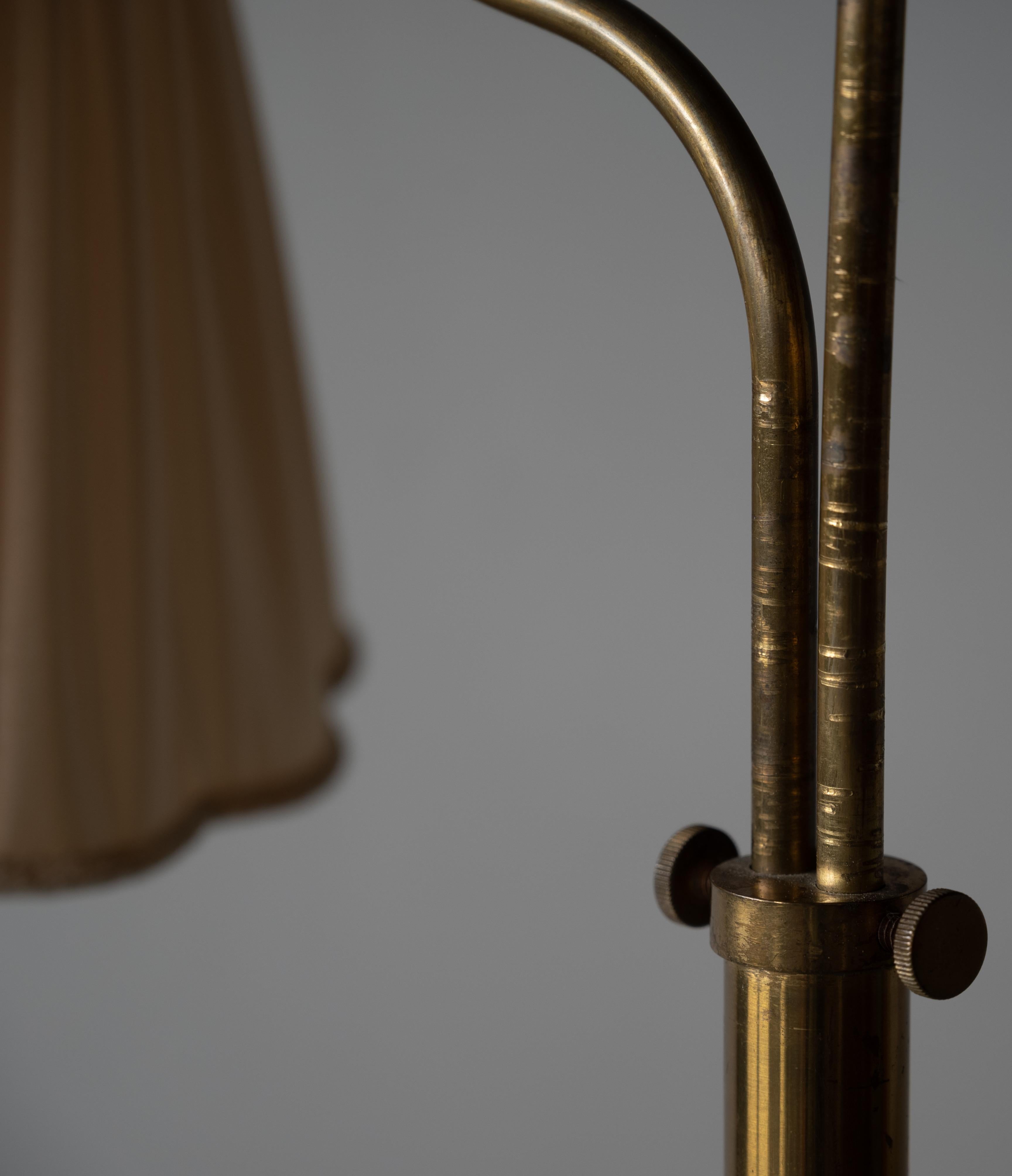 Swedish, Adjustable Organic Floor Lamp, Brass, Fabric, Sweden, 1940s 5