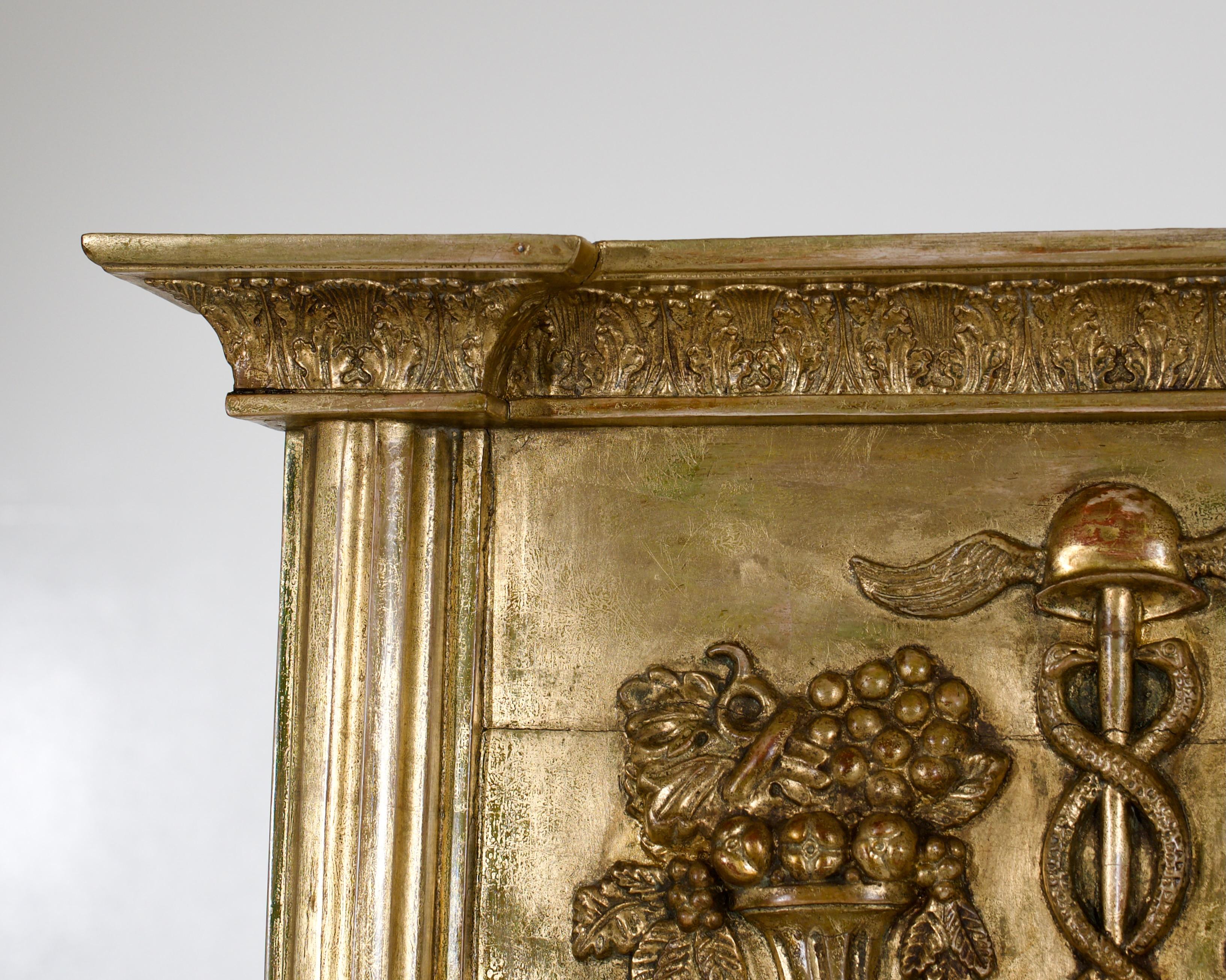 Swedish and Gilded Mirror, circa 1810 In Good Condition For Sale In Aalsgaarde, DK