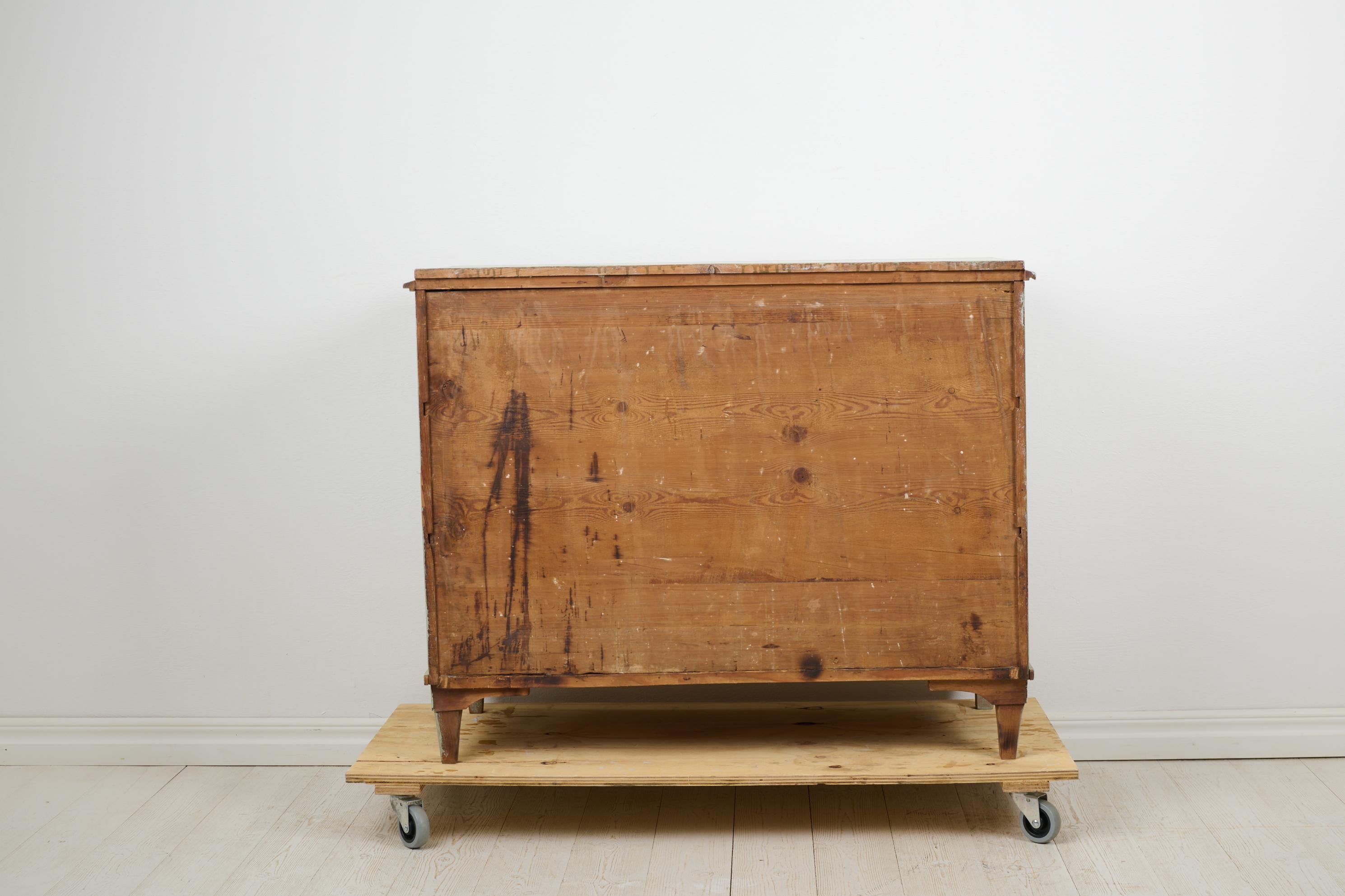 Antico ufficio svedese in stile gustaviano, realizzato a mano in pino massiccio CIRCA 1820 in vendita 1