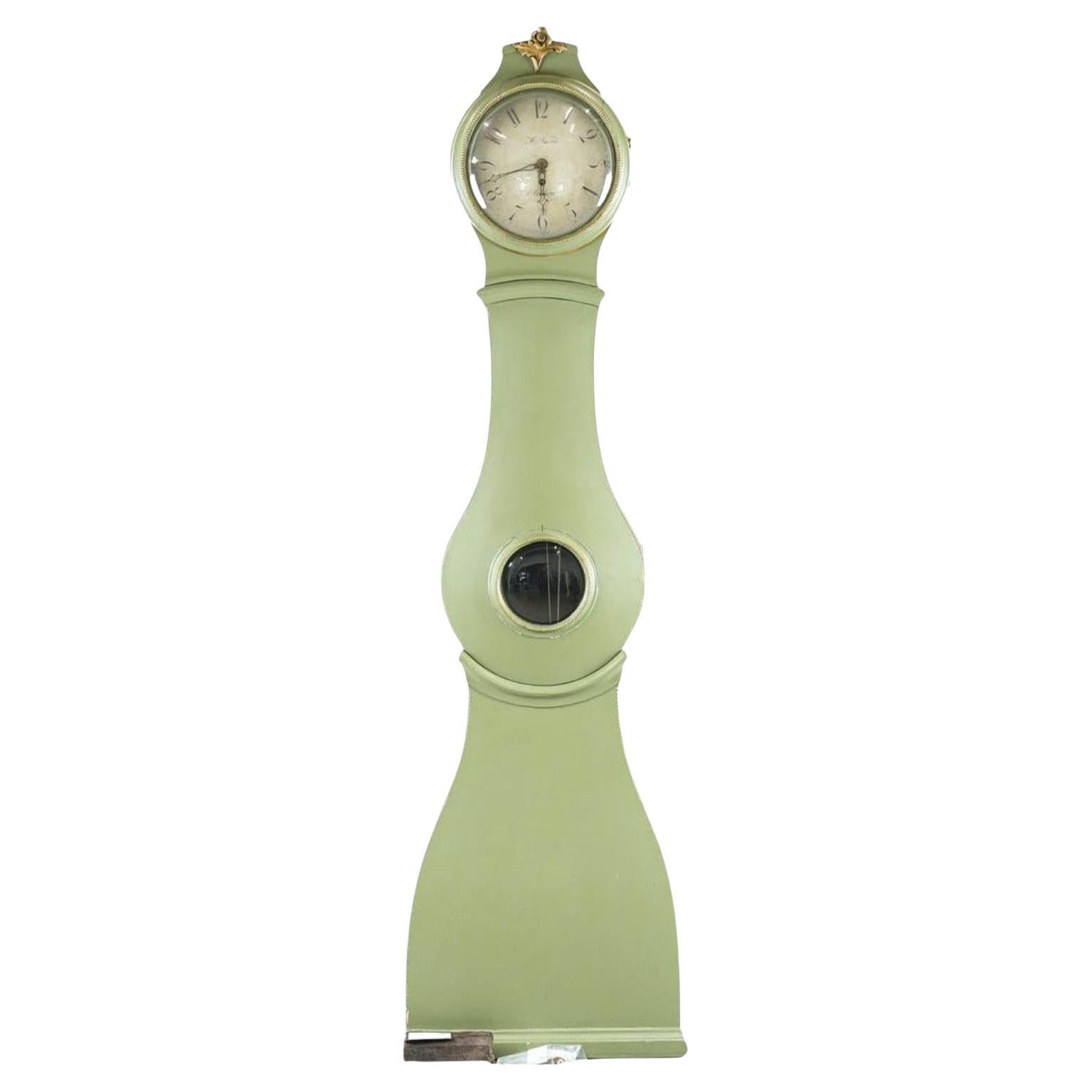 Horloge suédoise antique Mora Clocks Green Early 1800s 210m Åman Arboga A en vente