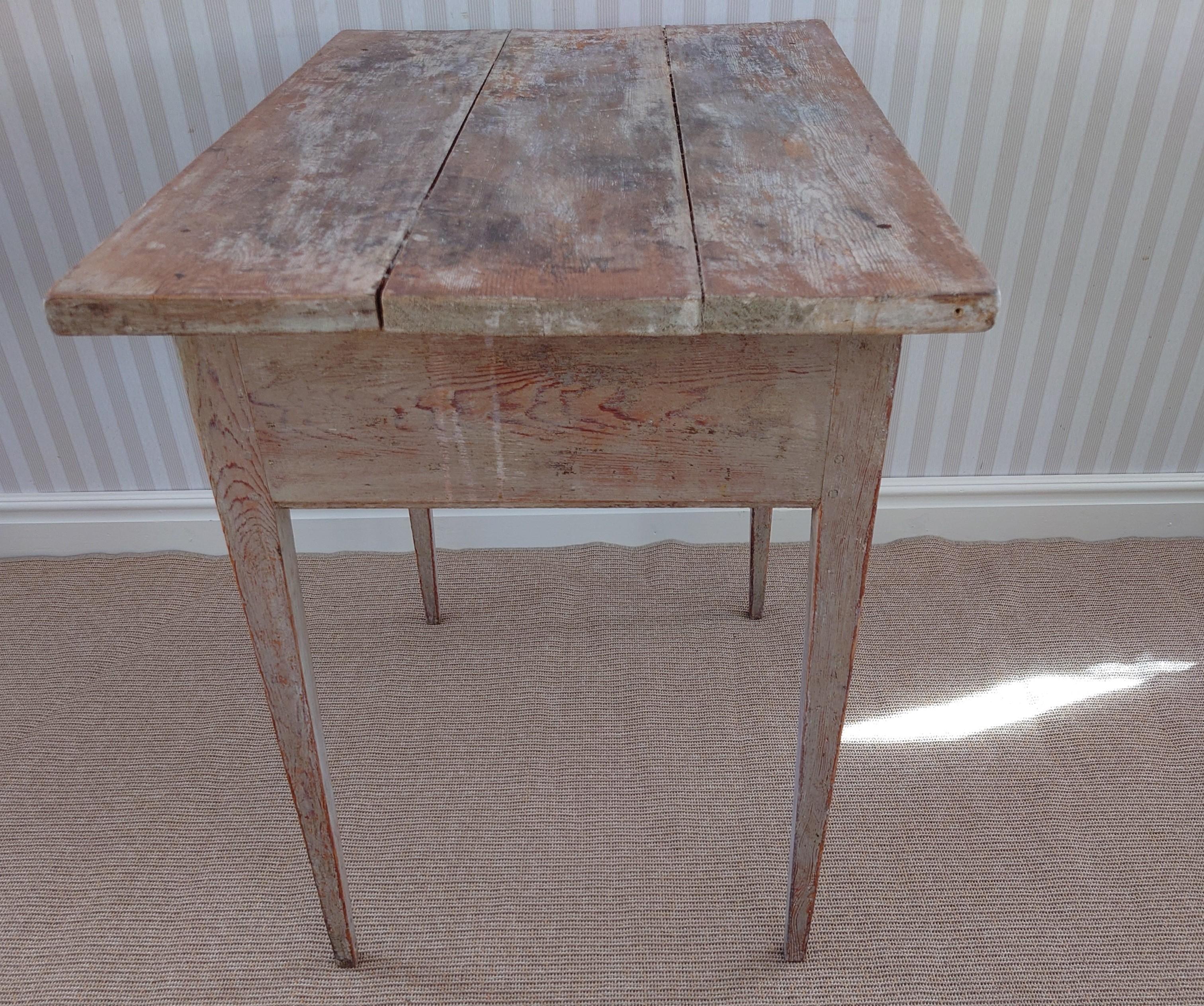 Swedish antique  rustic genuine  Gustavian Table with original paint For Sale 6