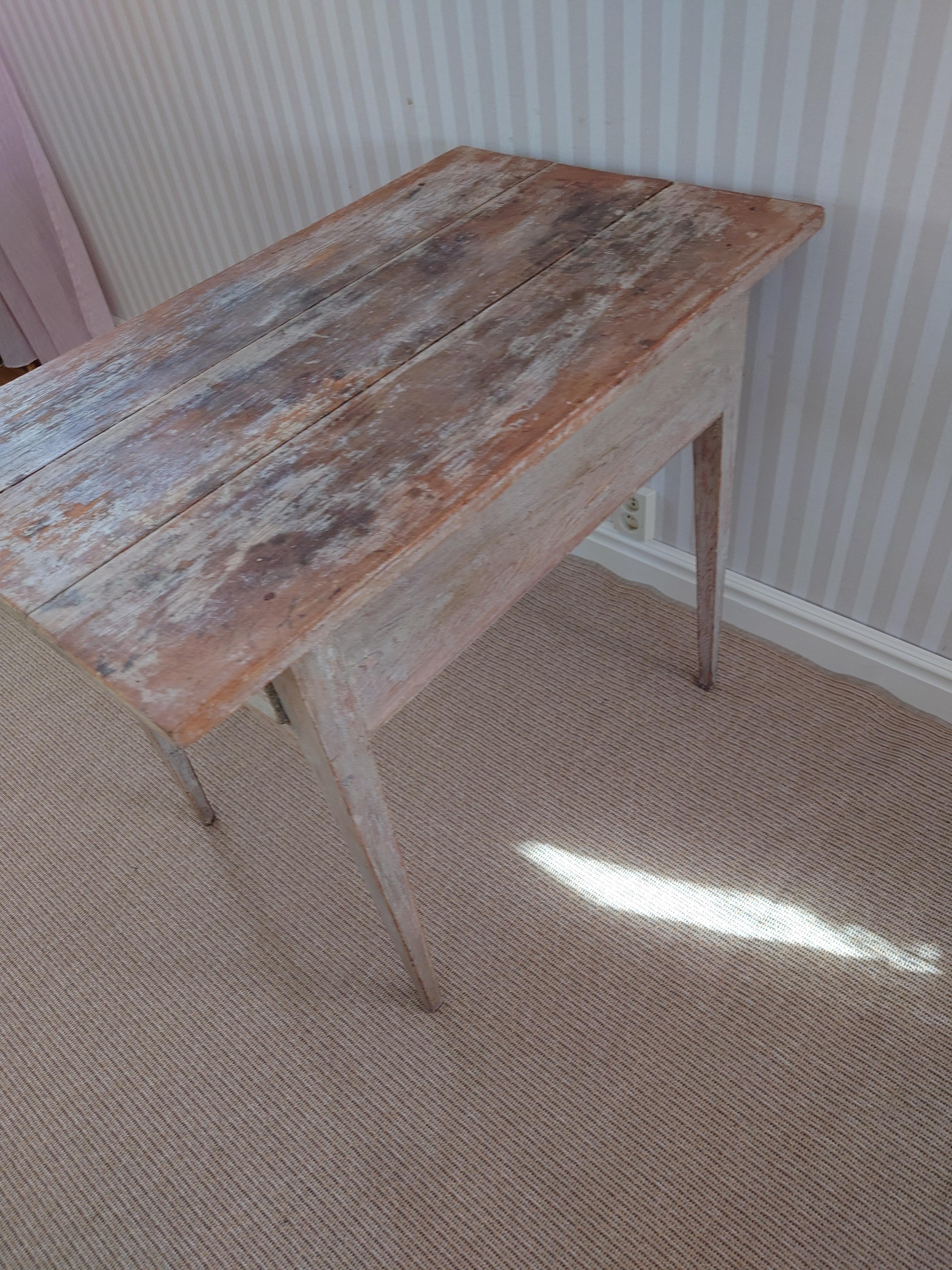 Swedish antique  rustic genuine  Gustavian Table with original paint For Sale 12