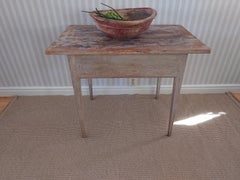 Antigüedad sueca  rústico genuino  Mesa Gustaviana con pintura original