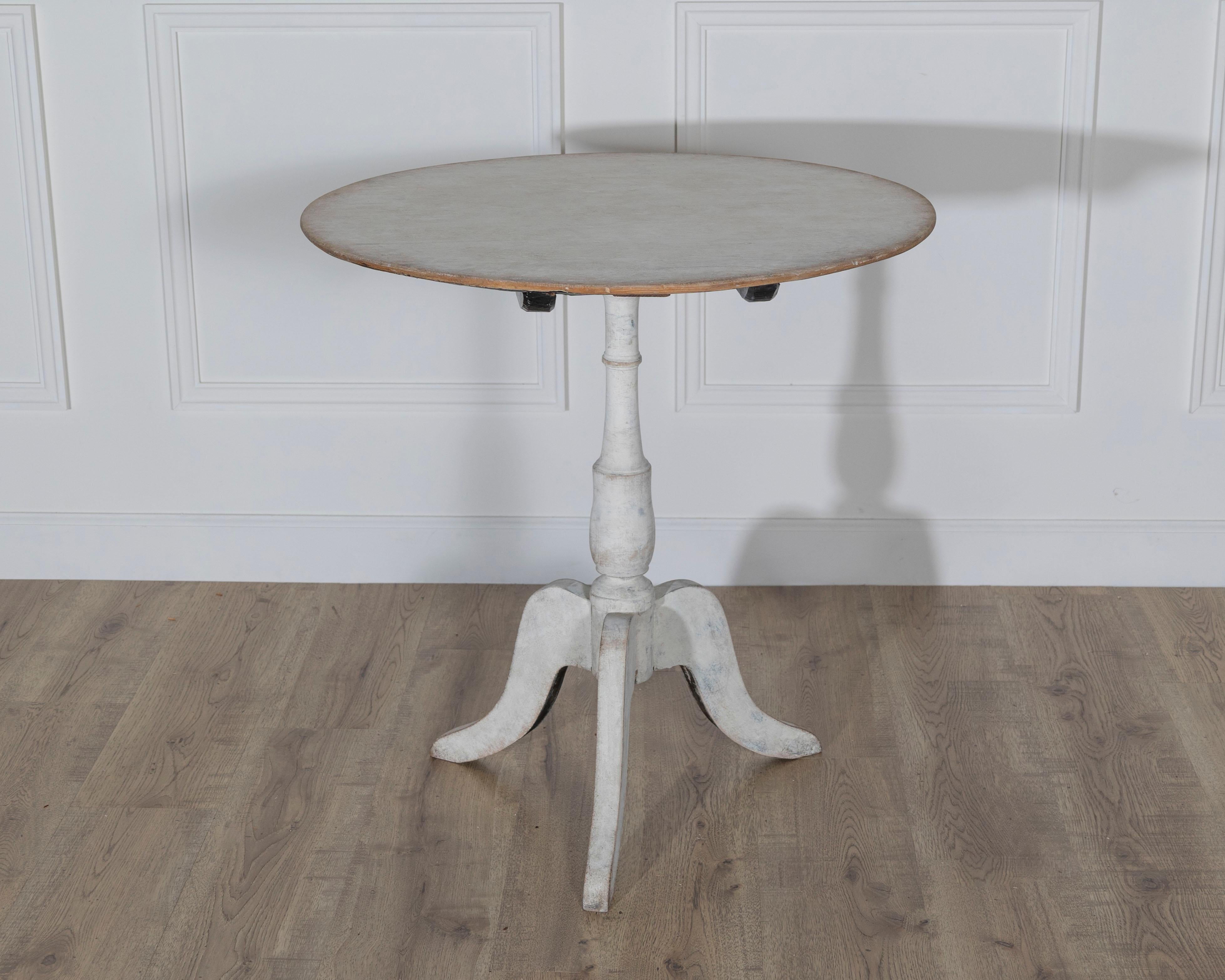 Pine Swedish Antique Tilt-Top Table in Original White Paint, Circa 1880 For Sale