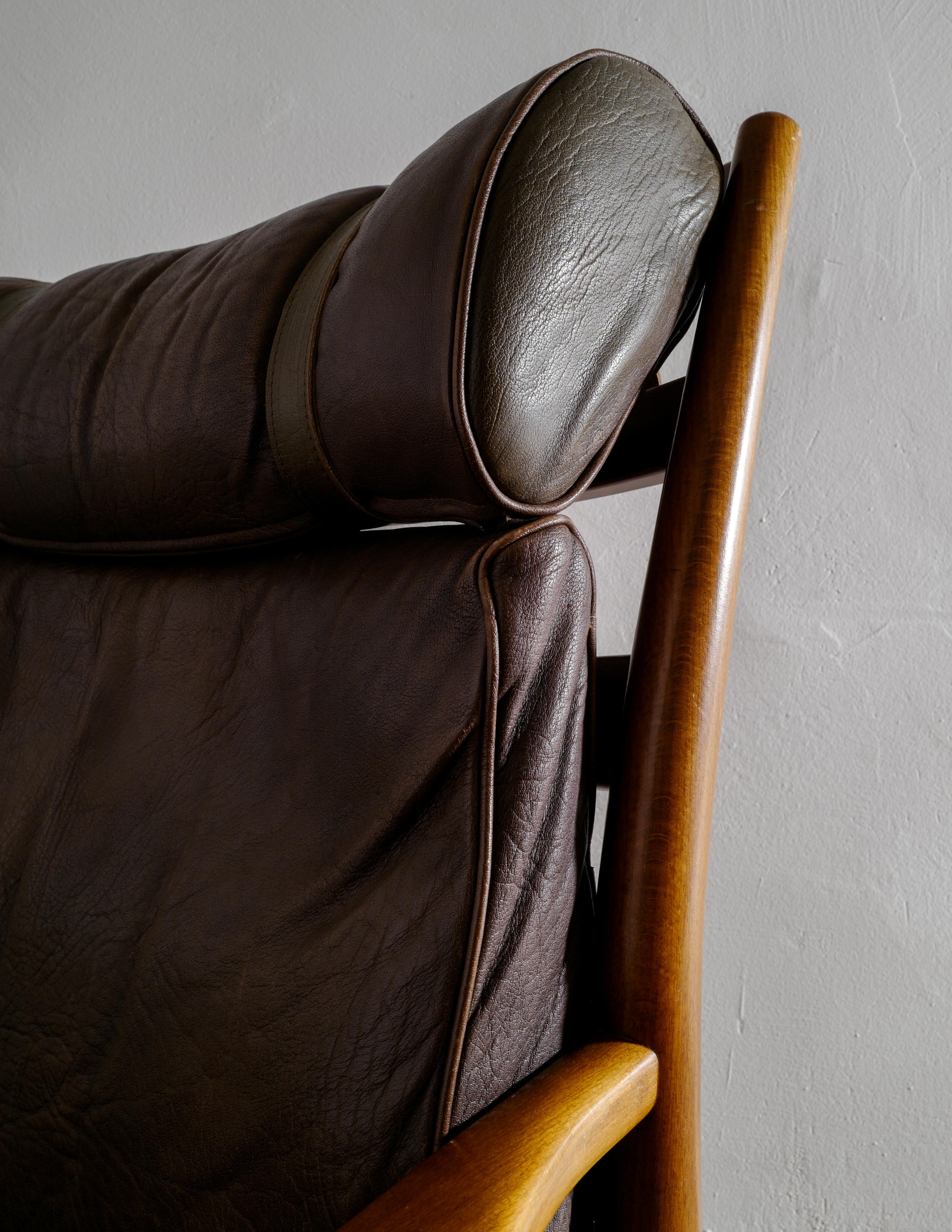 Swedish Leather Armchair by Ingemar Thillmark for OPE Möbler in Sweden, 1960s 6
