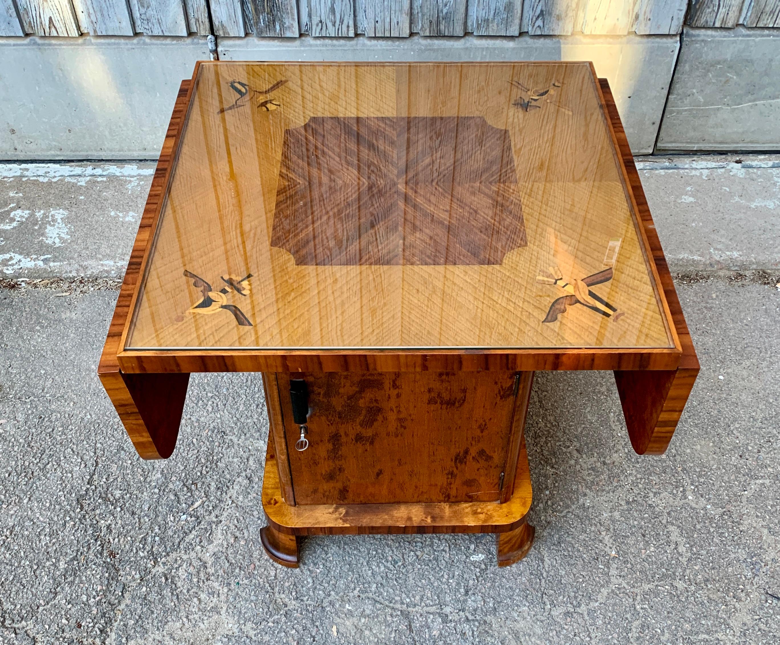 Swedish Art Deco Birch and Marquetry Inlay Cocktail Table For Sale 8