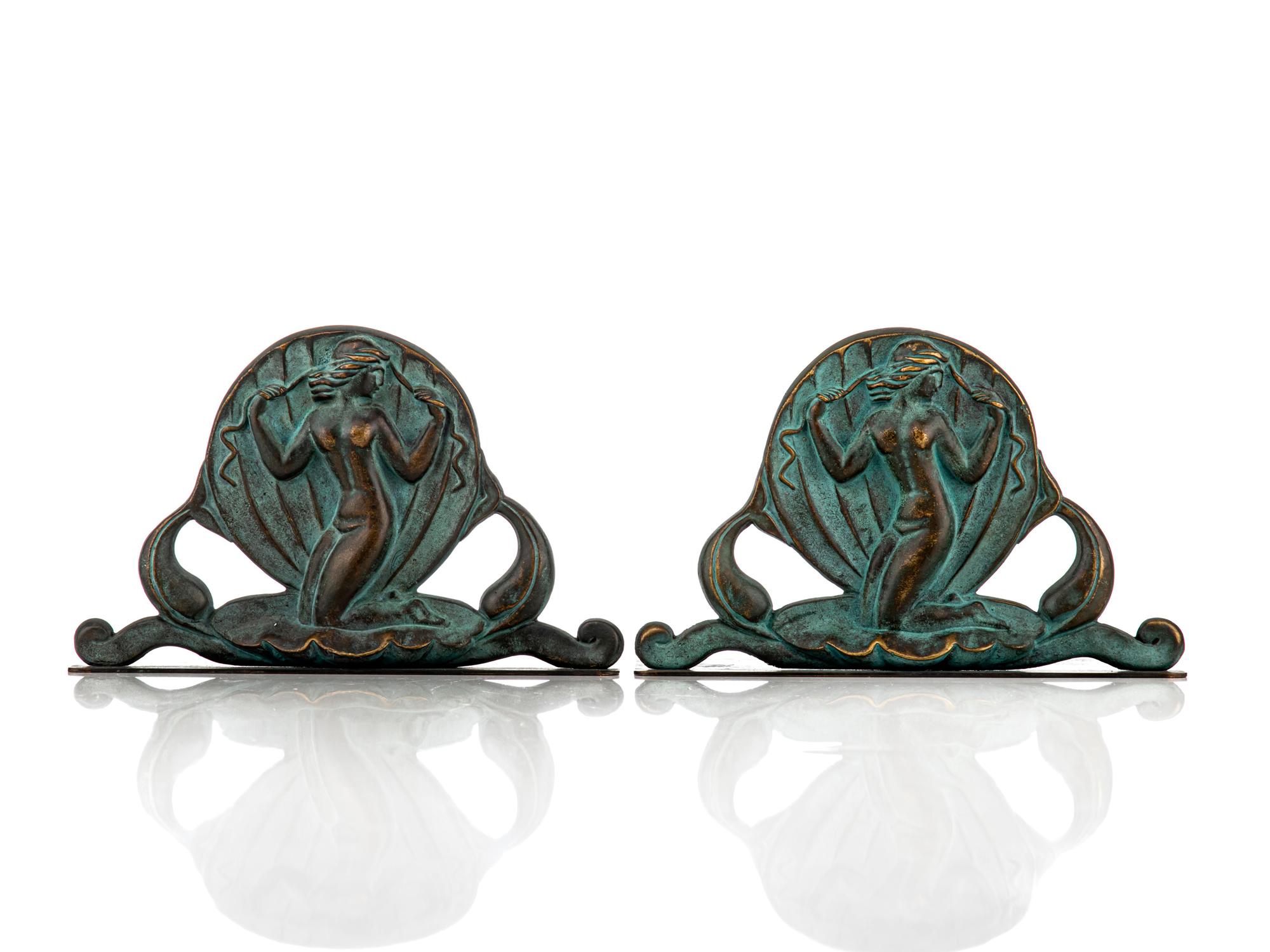 Swedish Art Deco Bookends in Bronze by Oscar Andersson for Ystad Metall For Sale 1