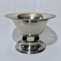 Schwedische Art Deco Schale von GAB Eskilstuna, Neusilber und Eiche, 1930er Jahre