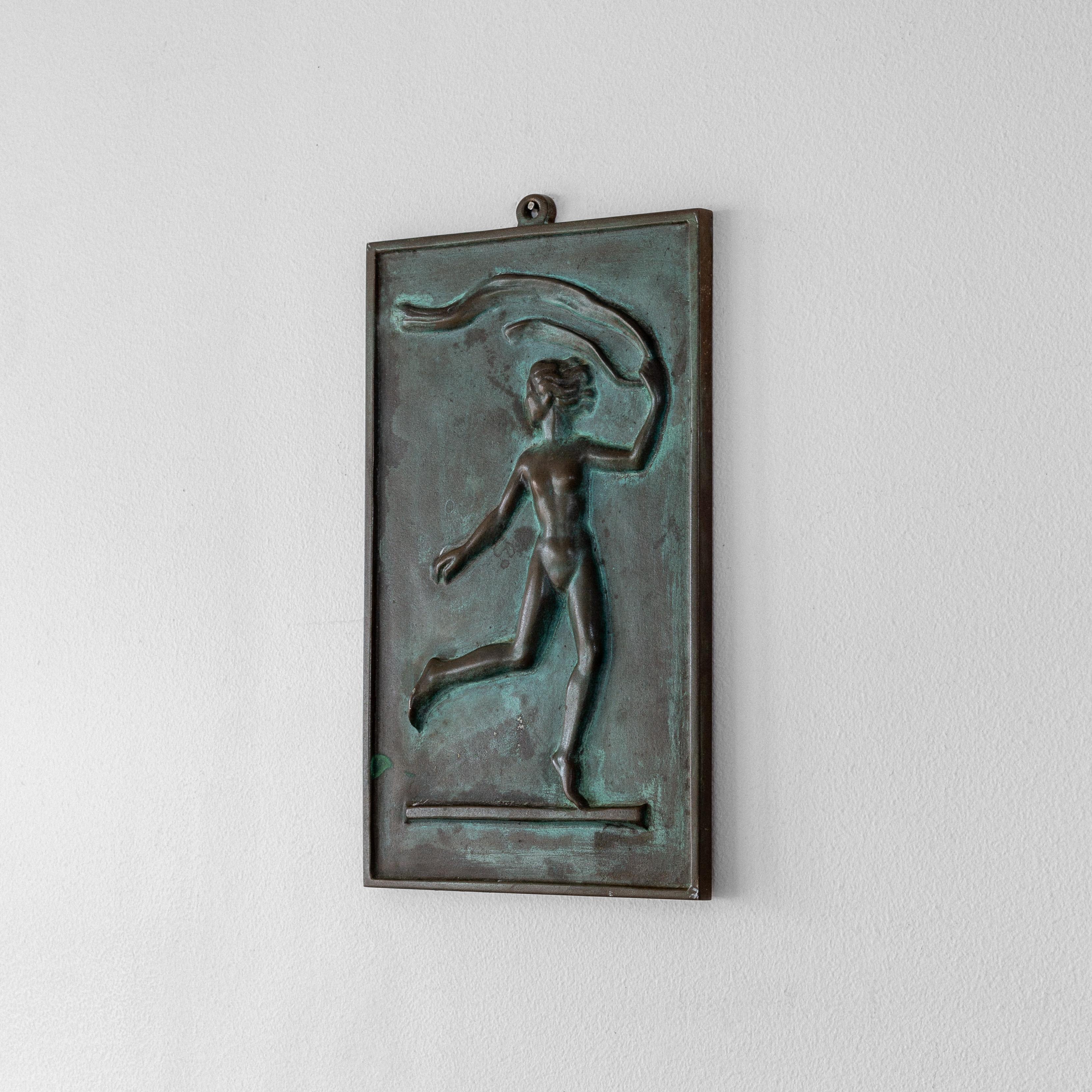 Exceptional Swedish Art Deco bronze wall relief plaque attributed to renowned Swedish sculptor David Jahrl (1878-1953). This rare and finely crafted piece dates to the 1930s during the end of the Swedish Grace movement—Sweden's distinctive and