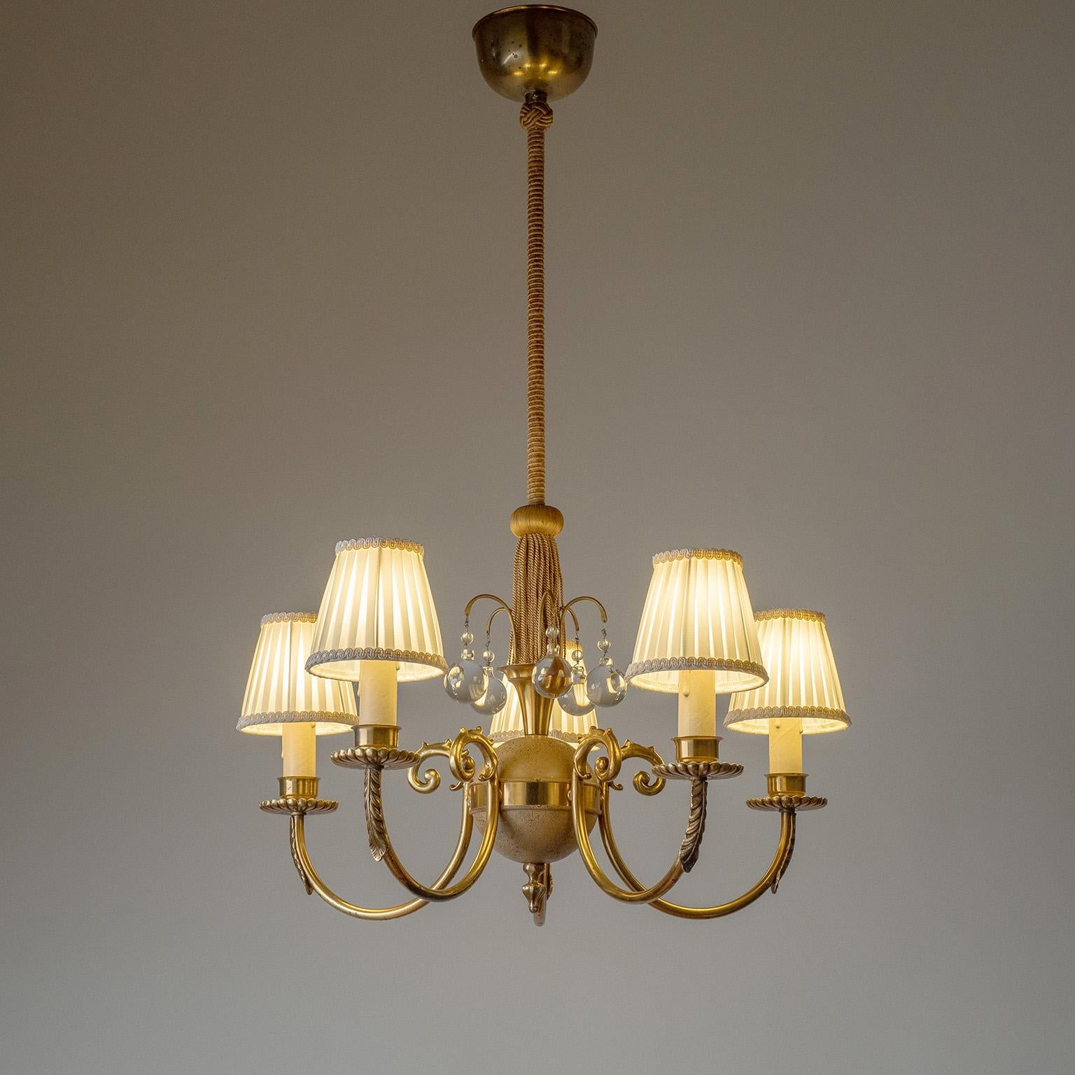 Swedish Art Deco Chandelier, 1930s en Bueno estado para la venta en Vienna, AT