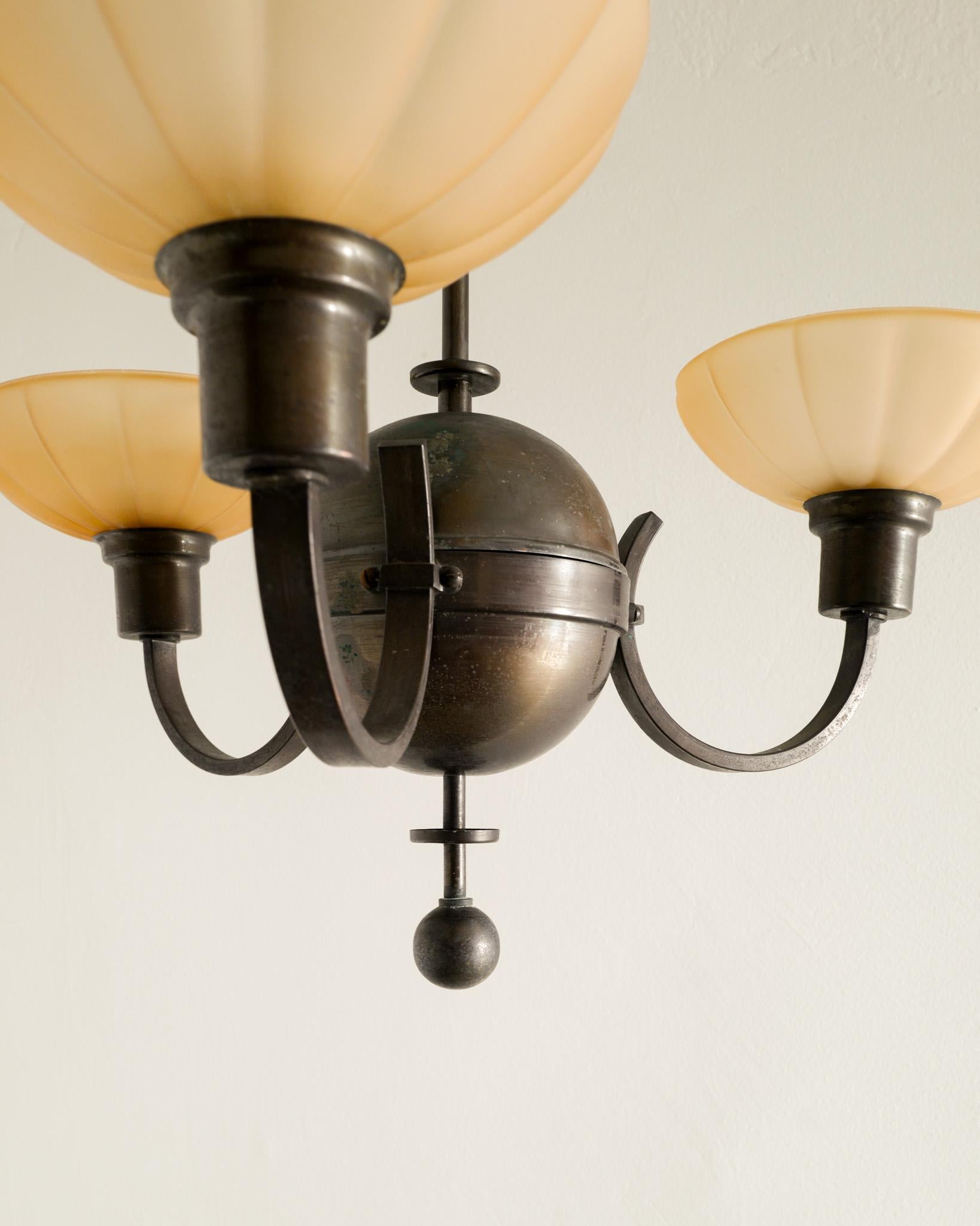 Swedish Art Déco Chandelier Pendant in Patinated Brass and Glass Shades, 1930s  In Good Condition For Sale In Stockholm, SE