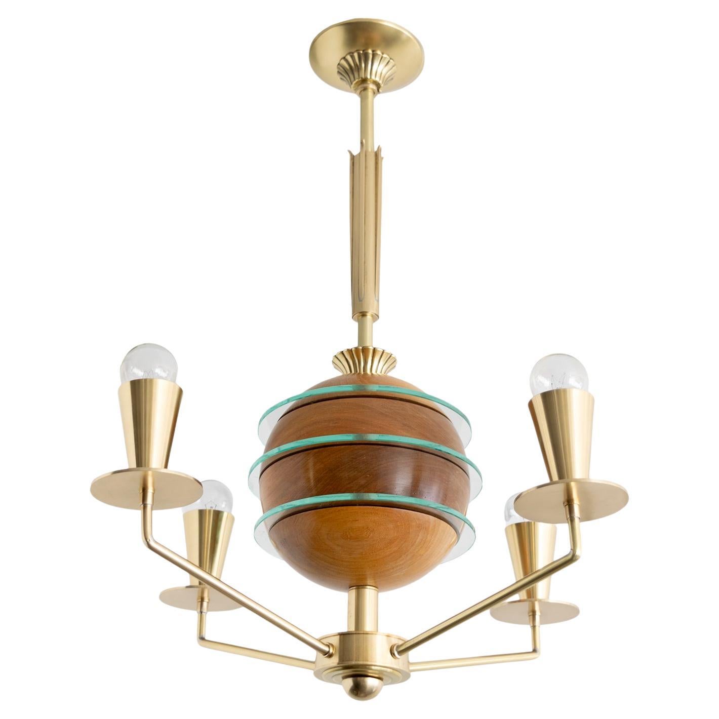Schwedischer Art-Déco-Kronleuchter mit polierter Holzkugel und 4 Armen im Angebot