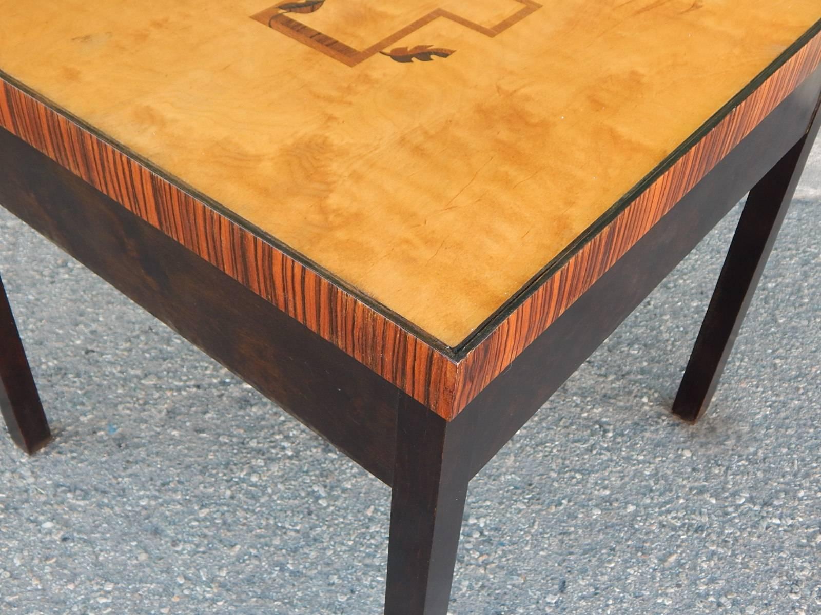 Swedish Art Deco Cubic Inlaid Side/End Table, circa 1930 For Sale 2