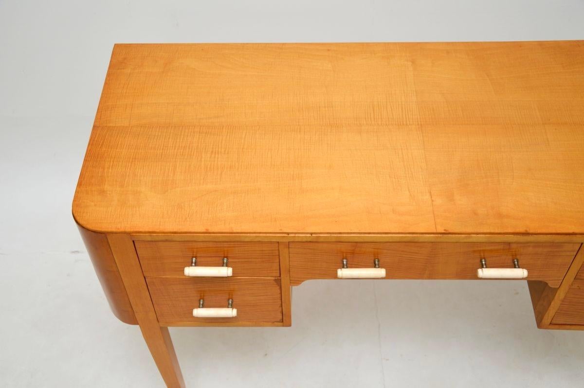 Swedish Art Deco Desk in Satin Birch 4