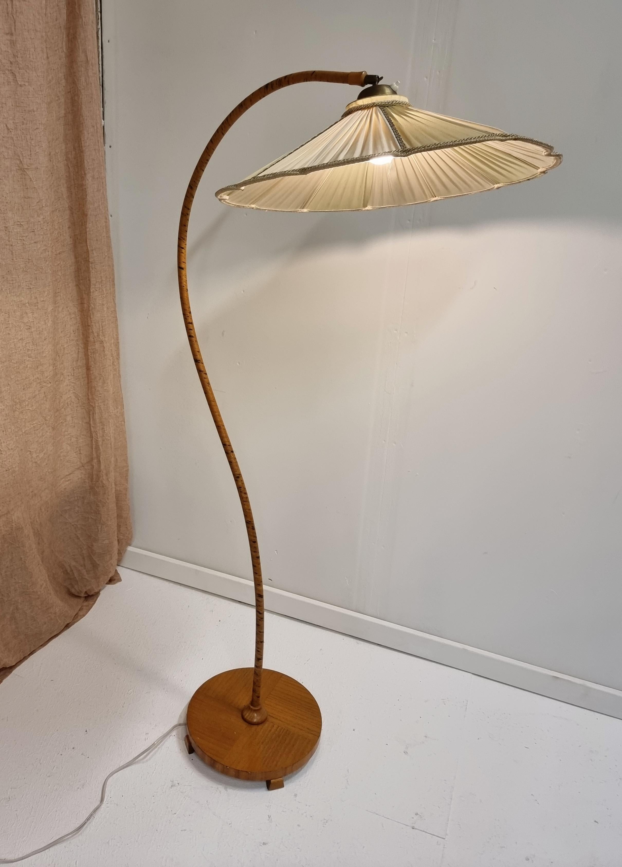 Swedish Art Deco, Floor Lamp by Aage Eriksson, Midskog, Original Label 9