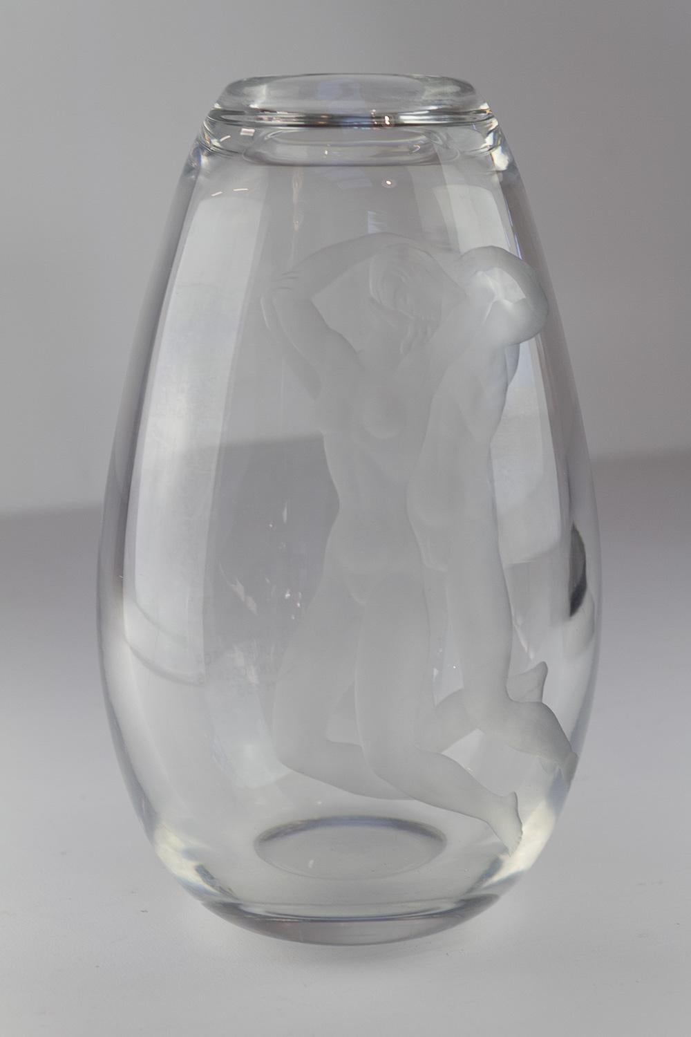 Vaso in vetro Swedish Art Glass con coppia di Vicke Lindstrand per Orrefors, 1930. in vendita 8