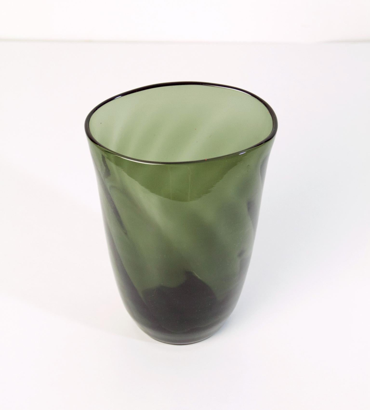 Swedish Art Deco Gray Glass Vase, 1930s 1