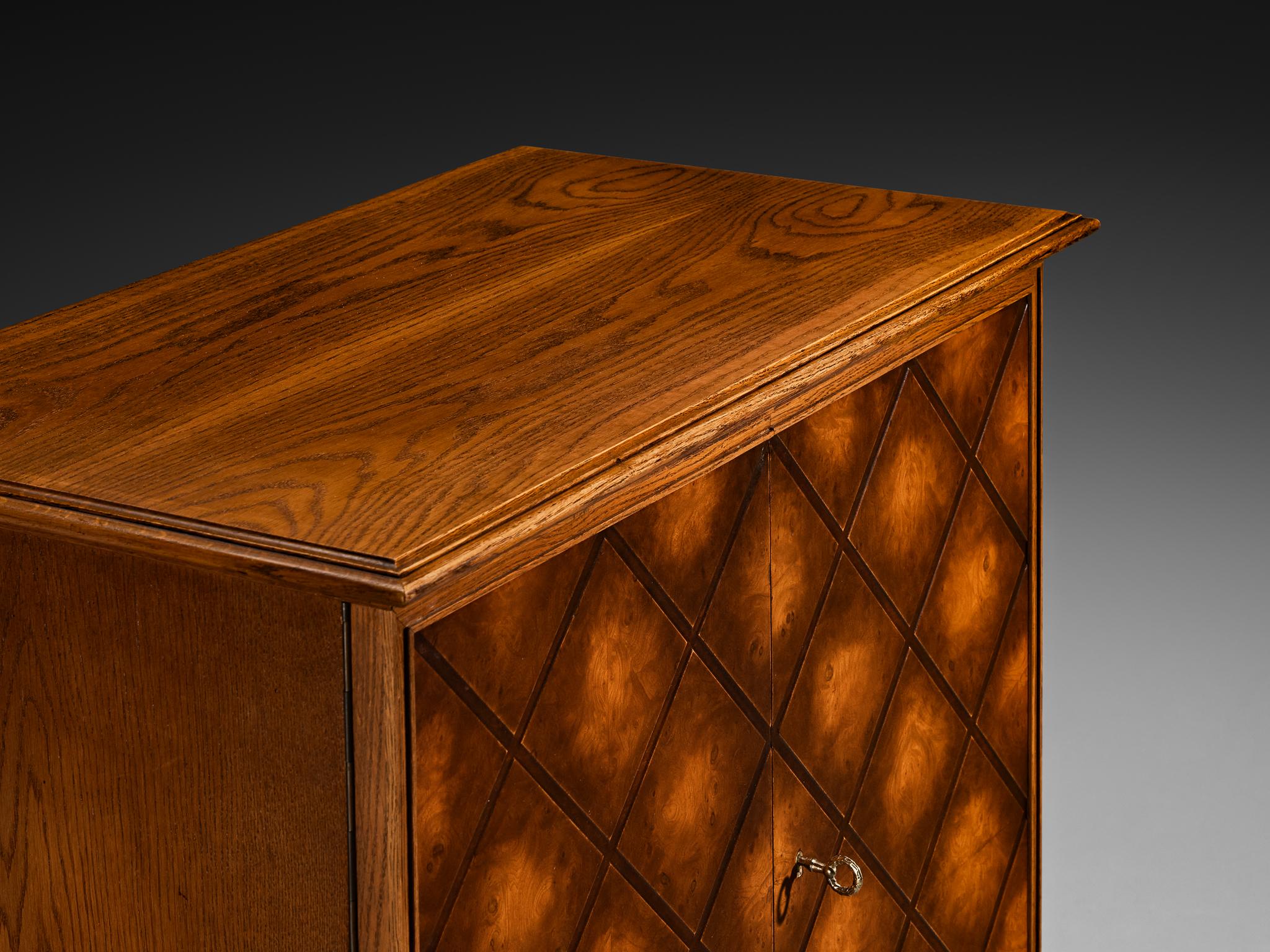 Swedish Art Deco High-Legged Cabinet with Carved Doors in Oak For Sale 1
