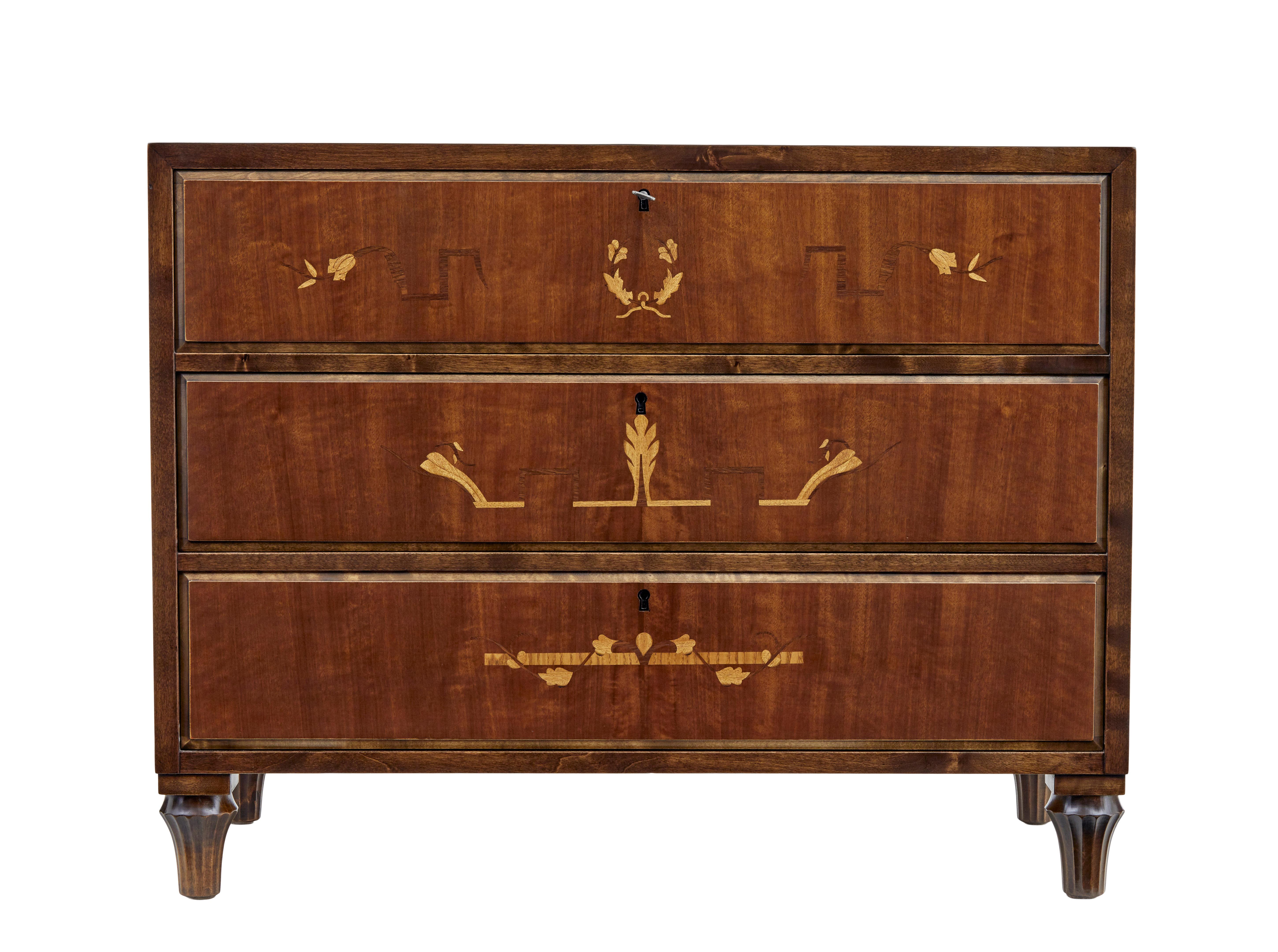 Swedish art deco inlaid birch chest of drawers In Good Condition For Sale In Debenham, Suffolk