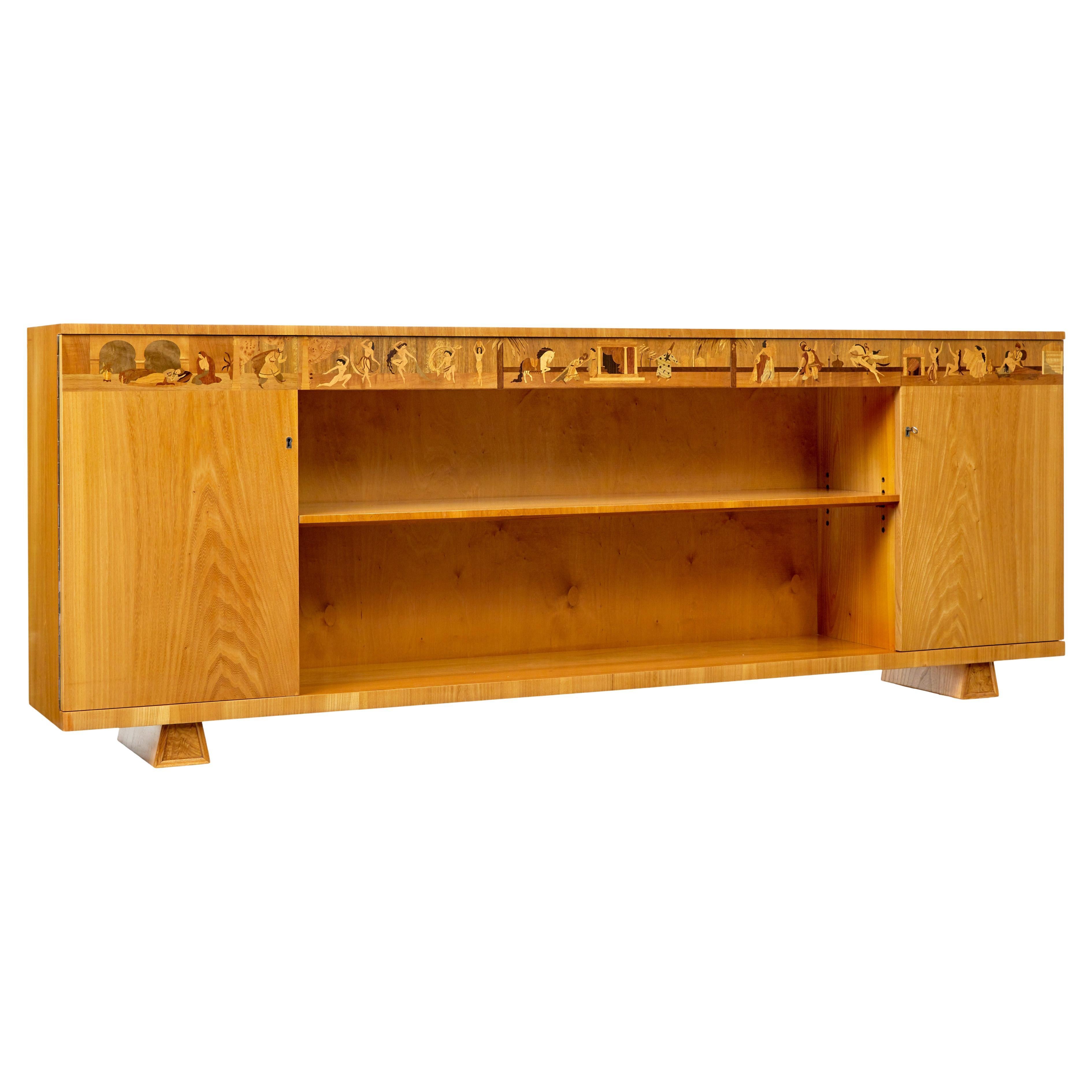 What can I use instead of a bookshelf?