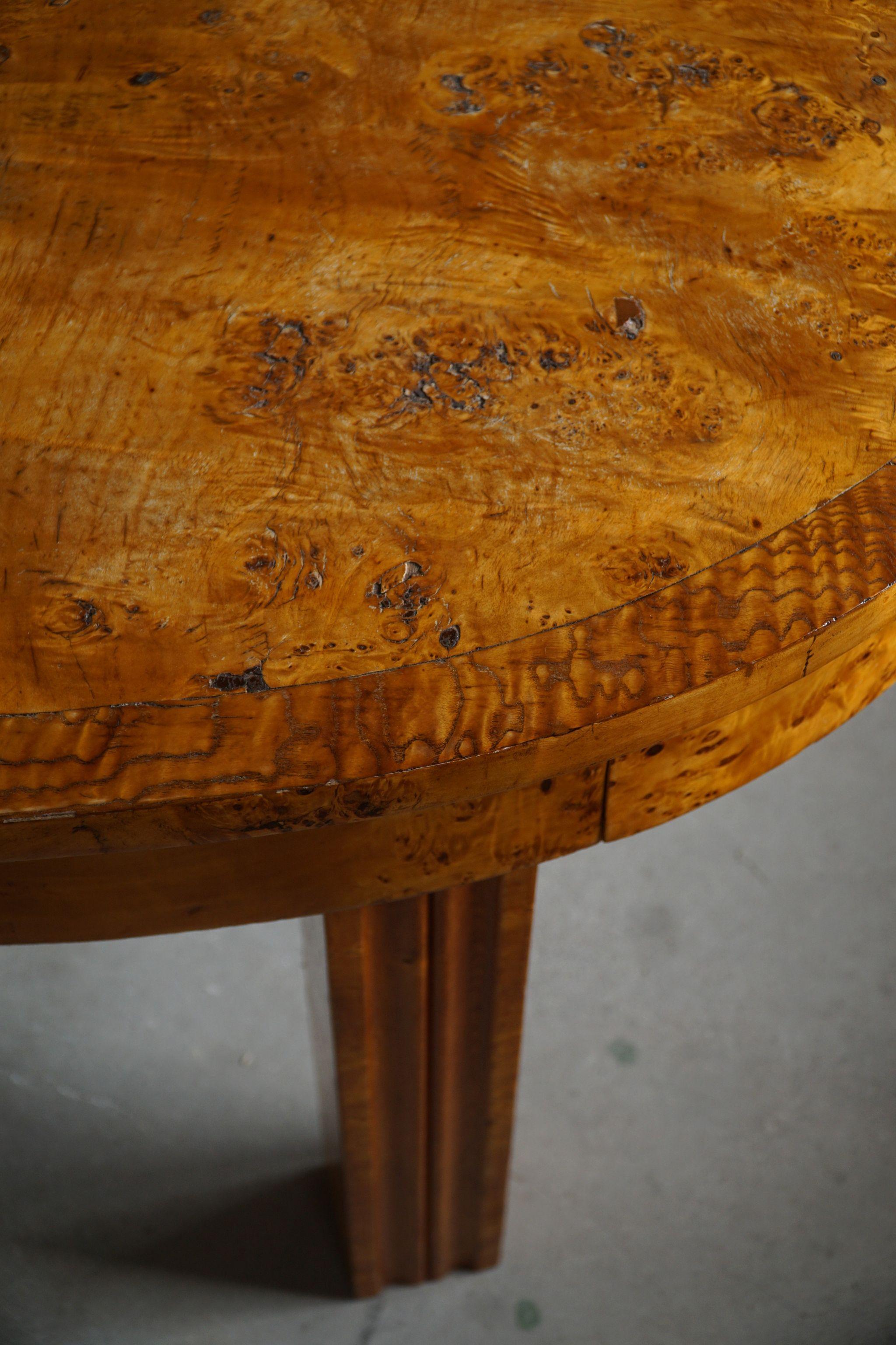 Swedish Art Deco Oval Dining Table in Burl Wood, 1930s 3