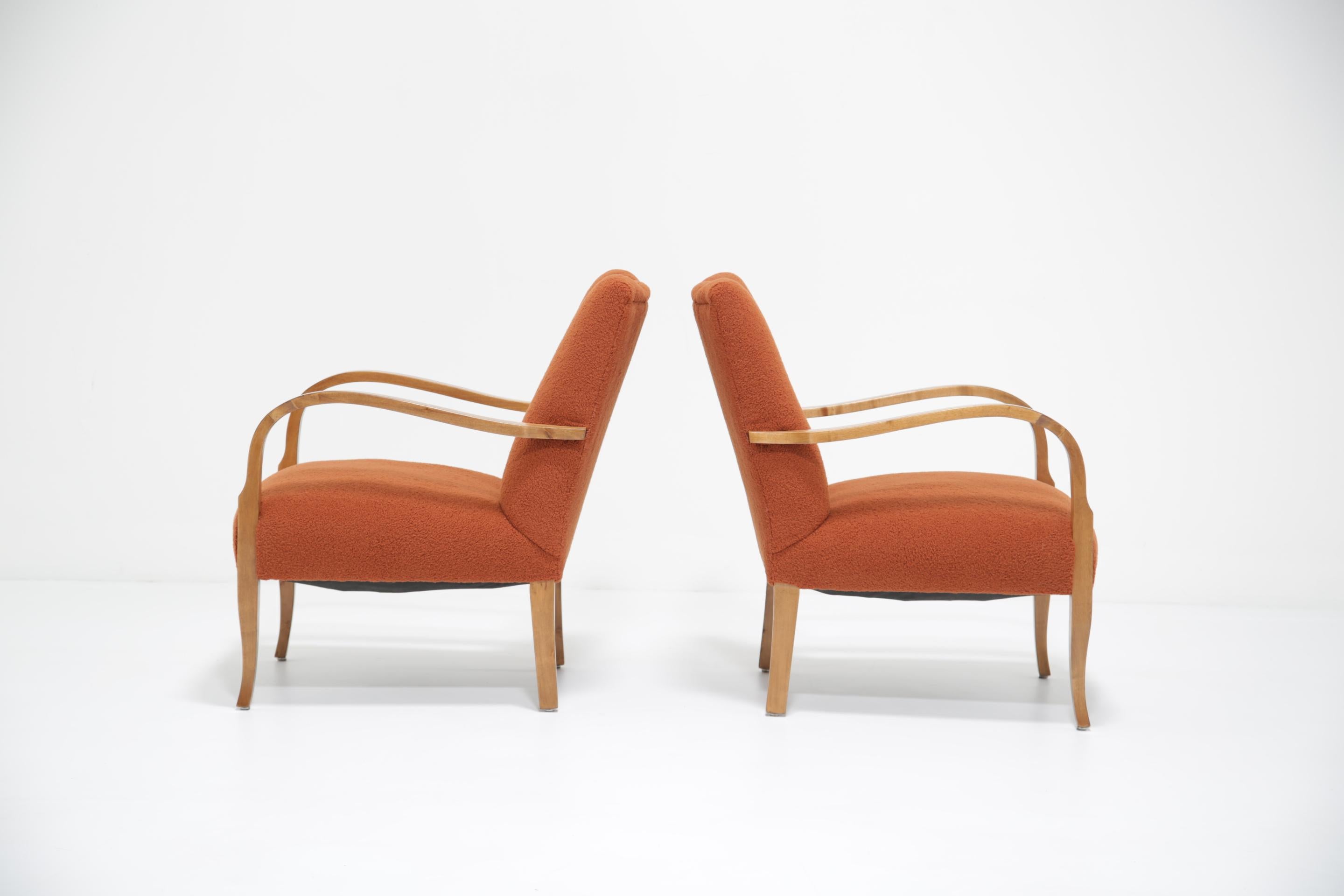 Swedish Art Deco Pair of Terracotta Brown Boucle Armchairs, 1930s. For Sale 6