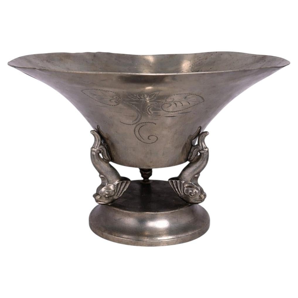 Swedish Art Deco Pewter Bowl by GAB, 1931 – Sculptural Form with Patina