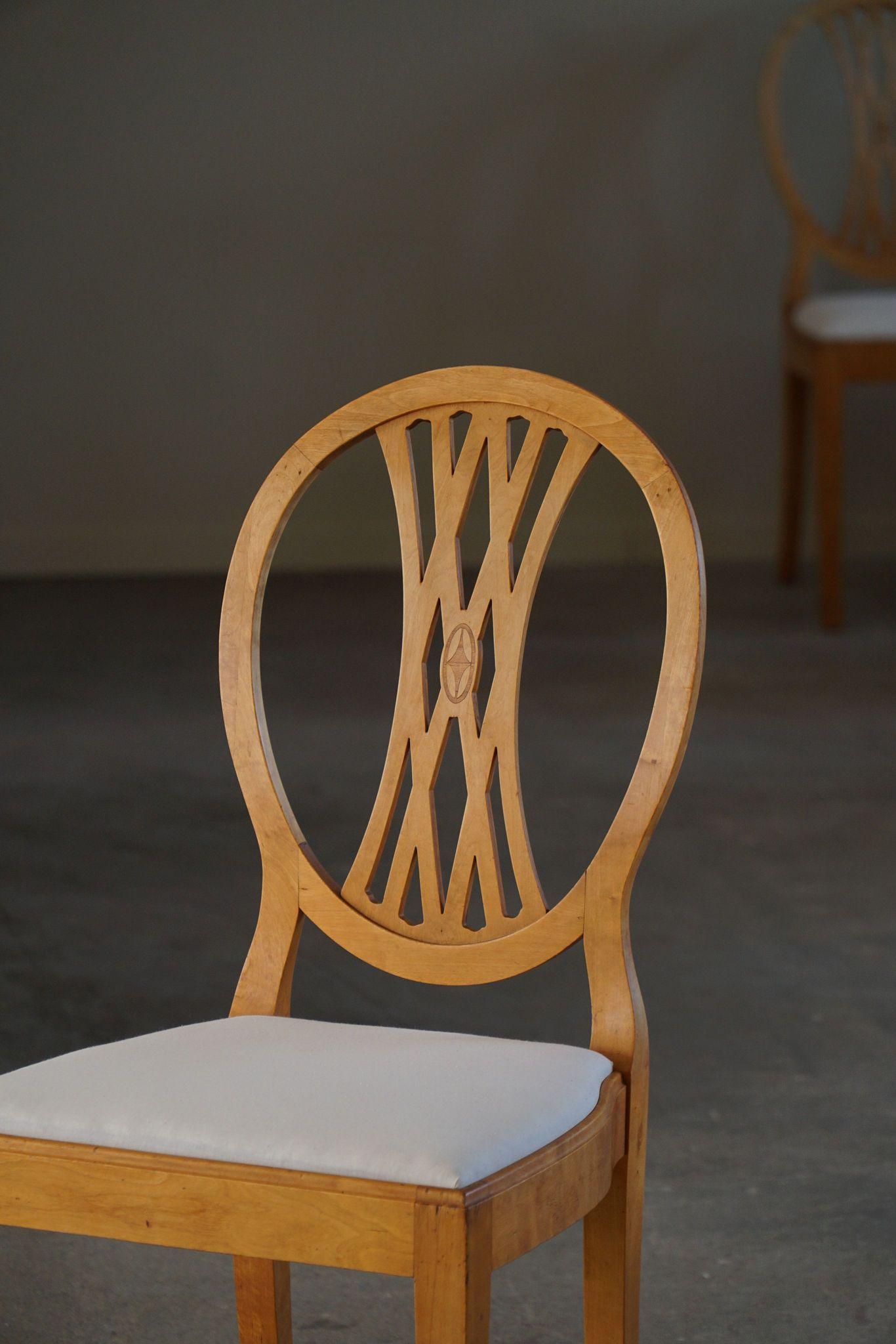 Swedish Art Deco, Set of 10 Chairs in Birch, Early 20th Century, Gustavian Style 8